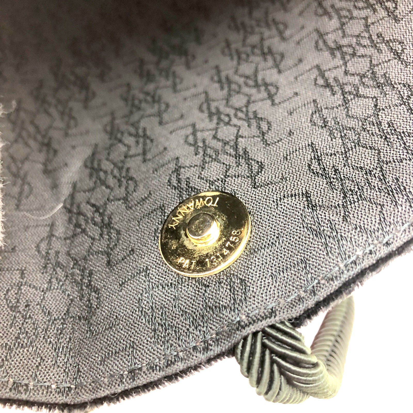 YVES SAINT LAURENT ショルダーバッグ