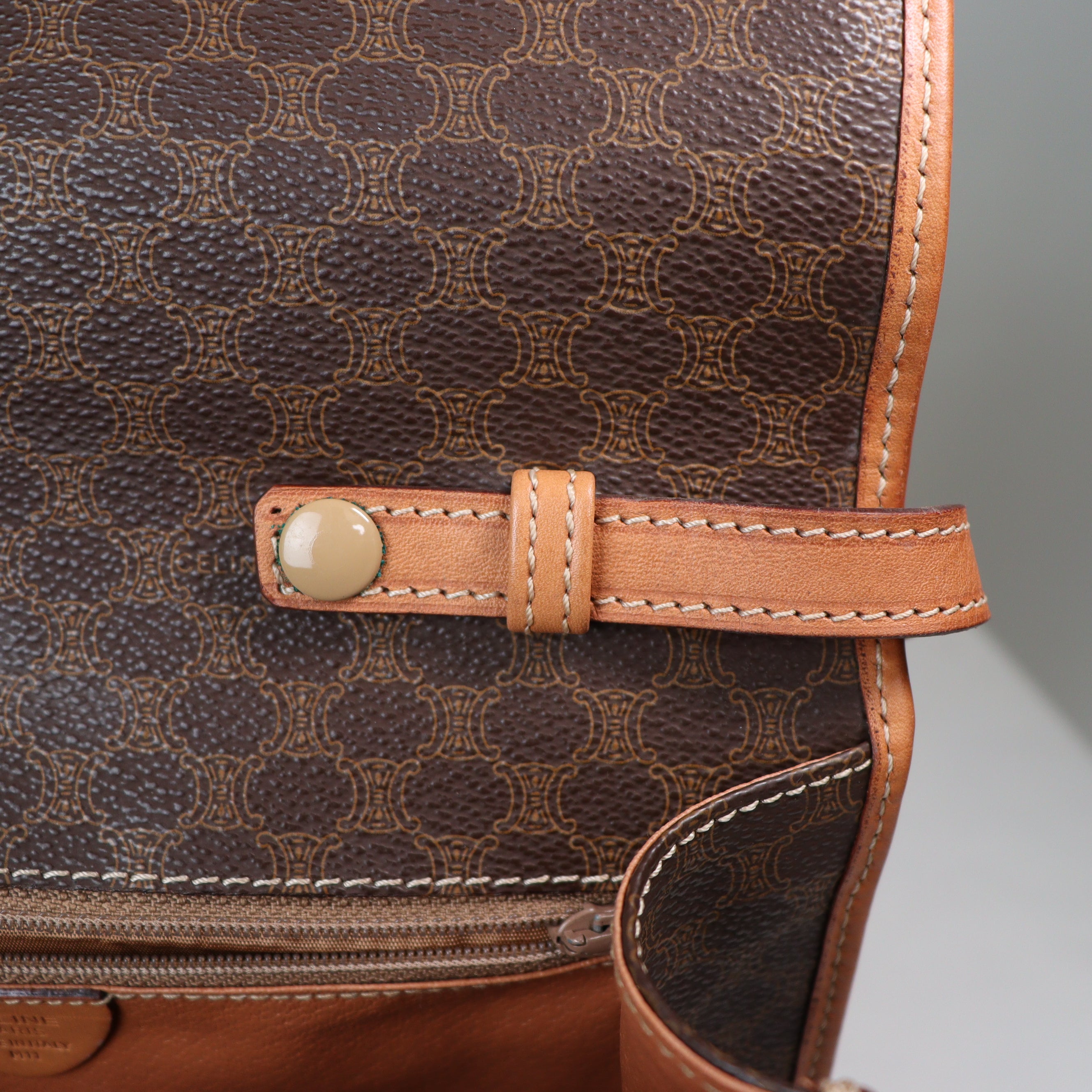 CELINE ショルダーバッグ マカダム