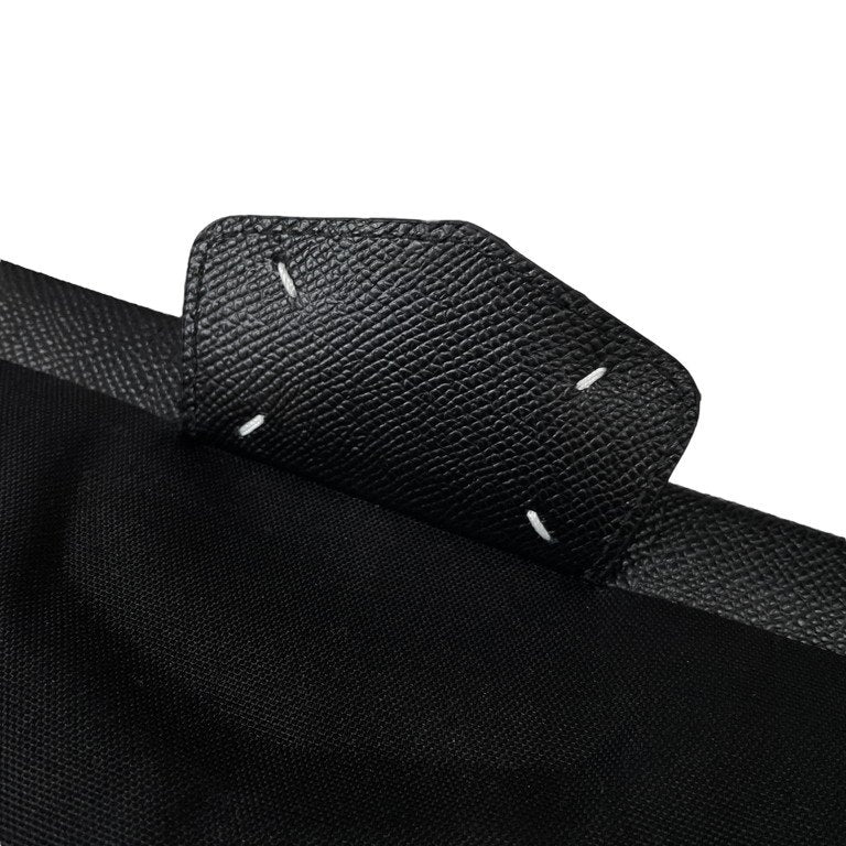 Maison Margiela 11 2023 GLAM SLAM SPORT FLAT POCKET ナイロンカーフレザーグラムスラムショルダーバッグ 鞄 カバン スポーツフラットポケット SB2WG0008 P1511 T8013 定価205,700円