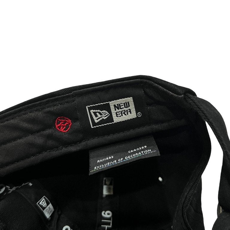 Yohji Yamamoto Pour Homme x NEW ERA COTTON BLACK 9THIRTY NO FUTURE LOGO - Black ロゴ刺繍キャップ 帽子 ヨウジヤマモトプールオム ニューエラ メンズ レディース ユニセックス