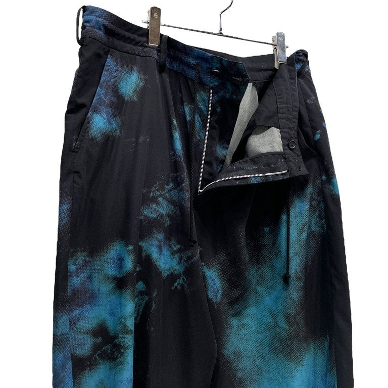 S'YTE Yohji Yamamoto 23SS INKJET PRINTED CROW PANTS インクジェットプリントカラスパンツ 総柄 ドローストリングイージーパンツ ボトムス ヨウジヤマモト メンズ レディース ユニセックス