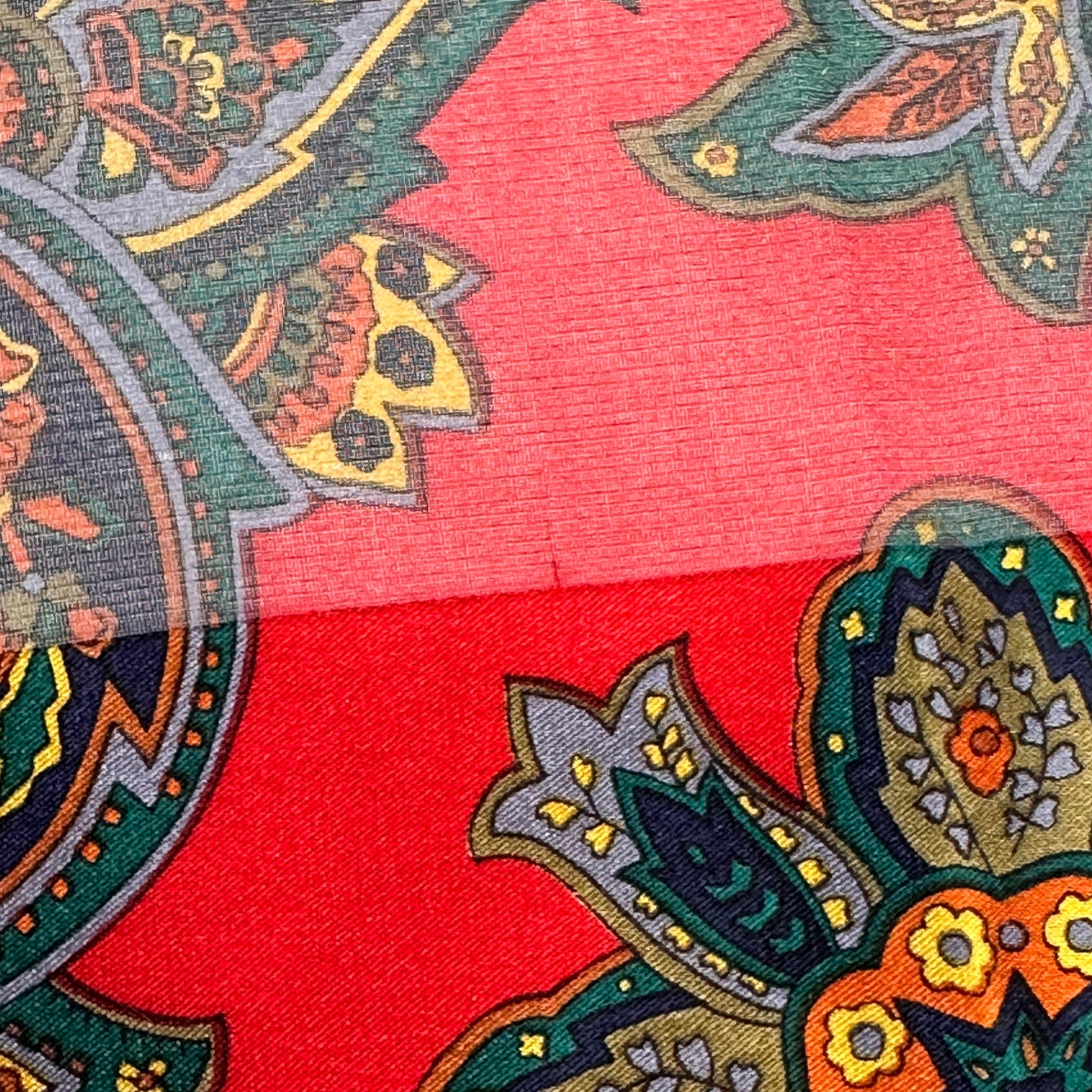 YVES SAINT LAURENT YVES SAINT LAURENT スカーフ ボタニカル