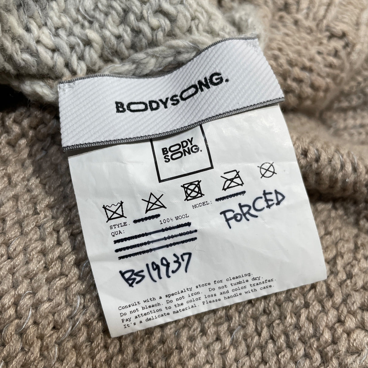 BODYSONG 19AW オーバーサイズ袖ダメージ加工アシンメトリーバイカラーニットセーター トップス ボディソング メンズ レディース ユニセックス