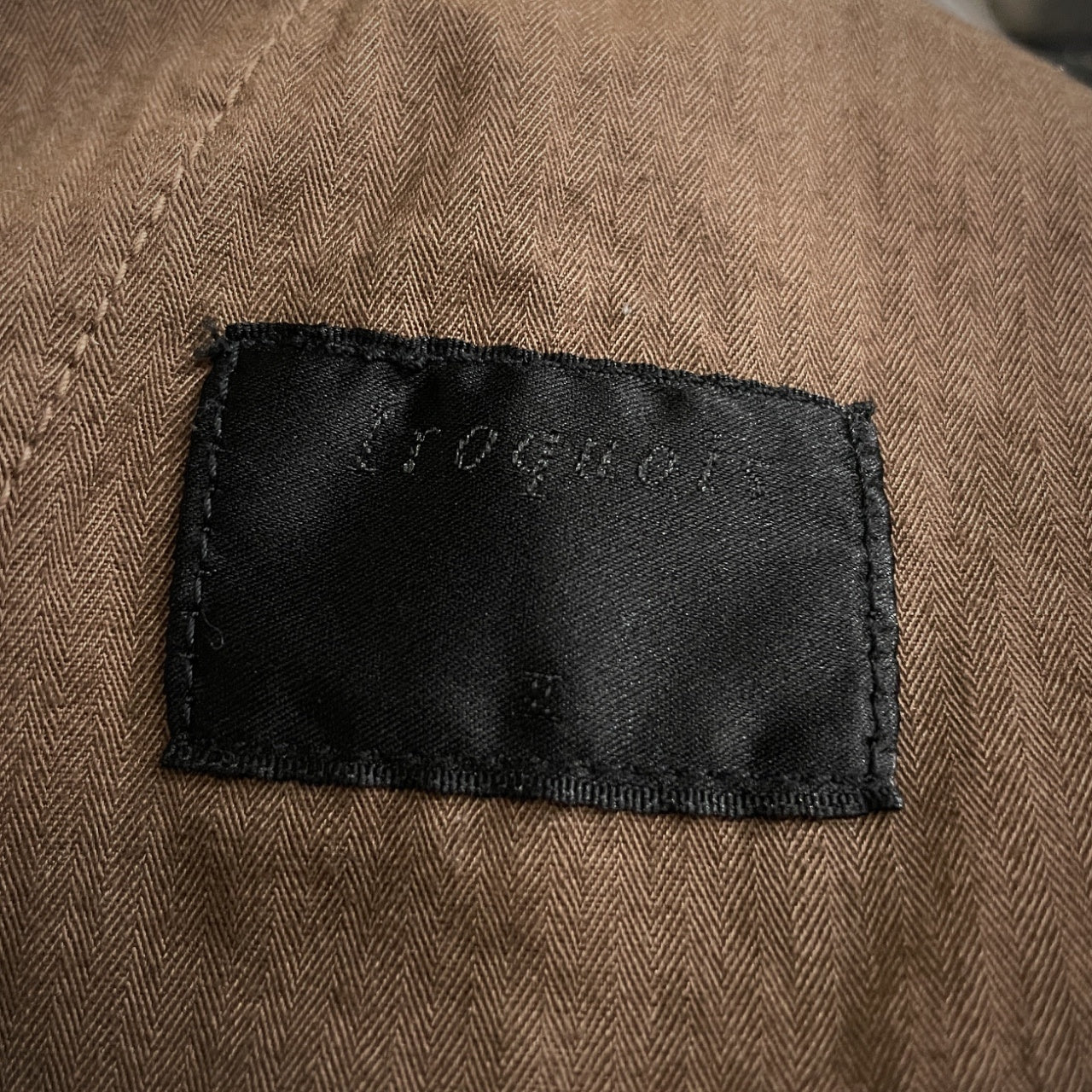 Iroquois 2タックワイドストレートコーデュロイパンツ ボトムス イロコイ メンズ