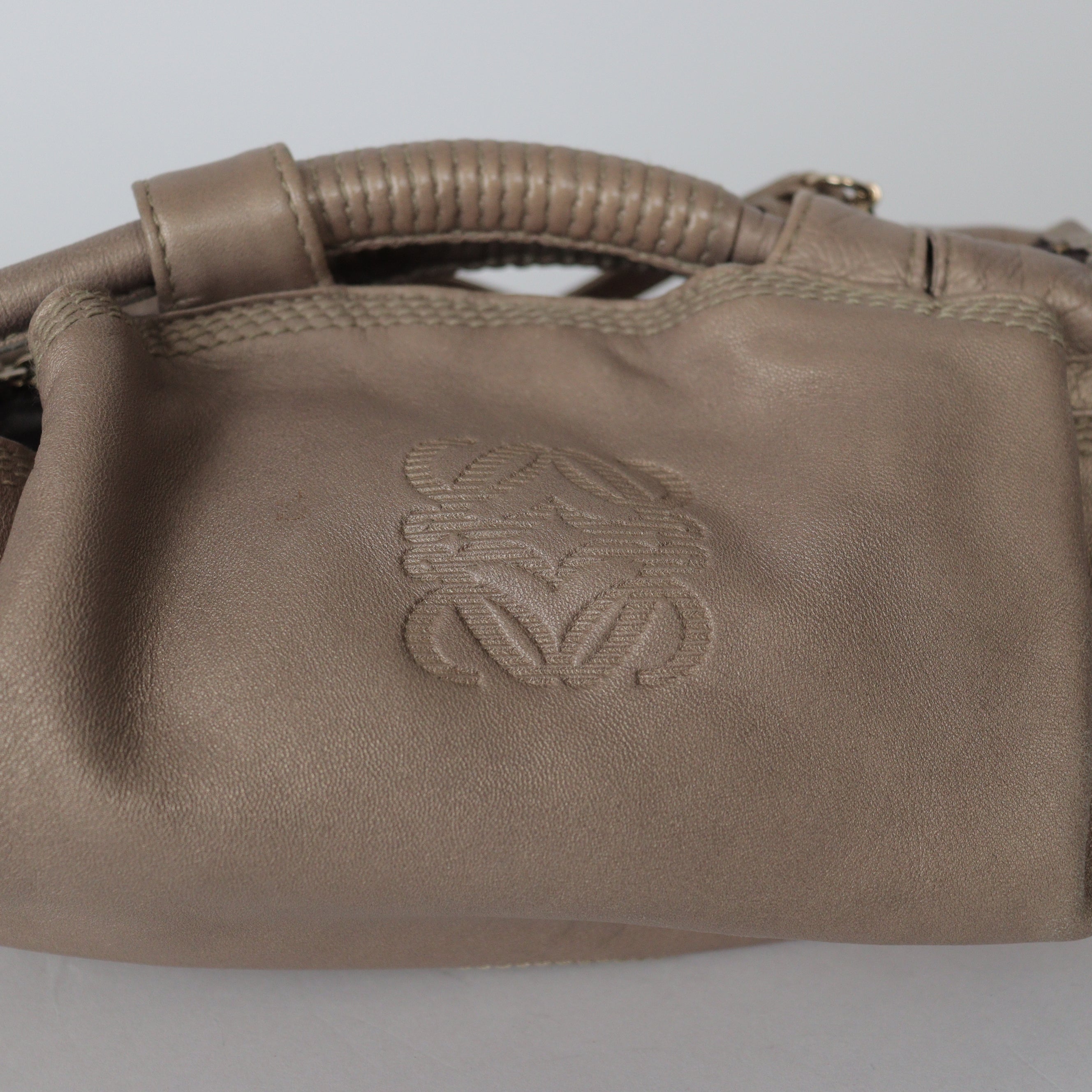 LOEWE ナッパアイ ショルダーバッグ