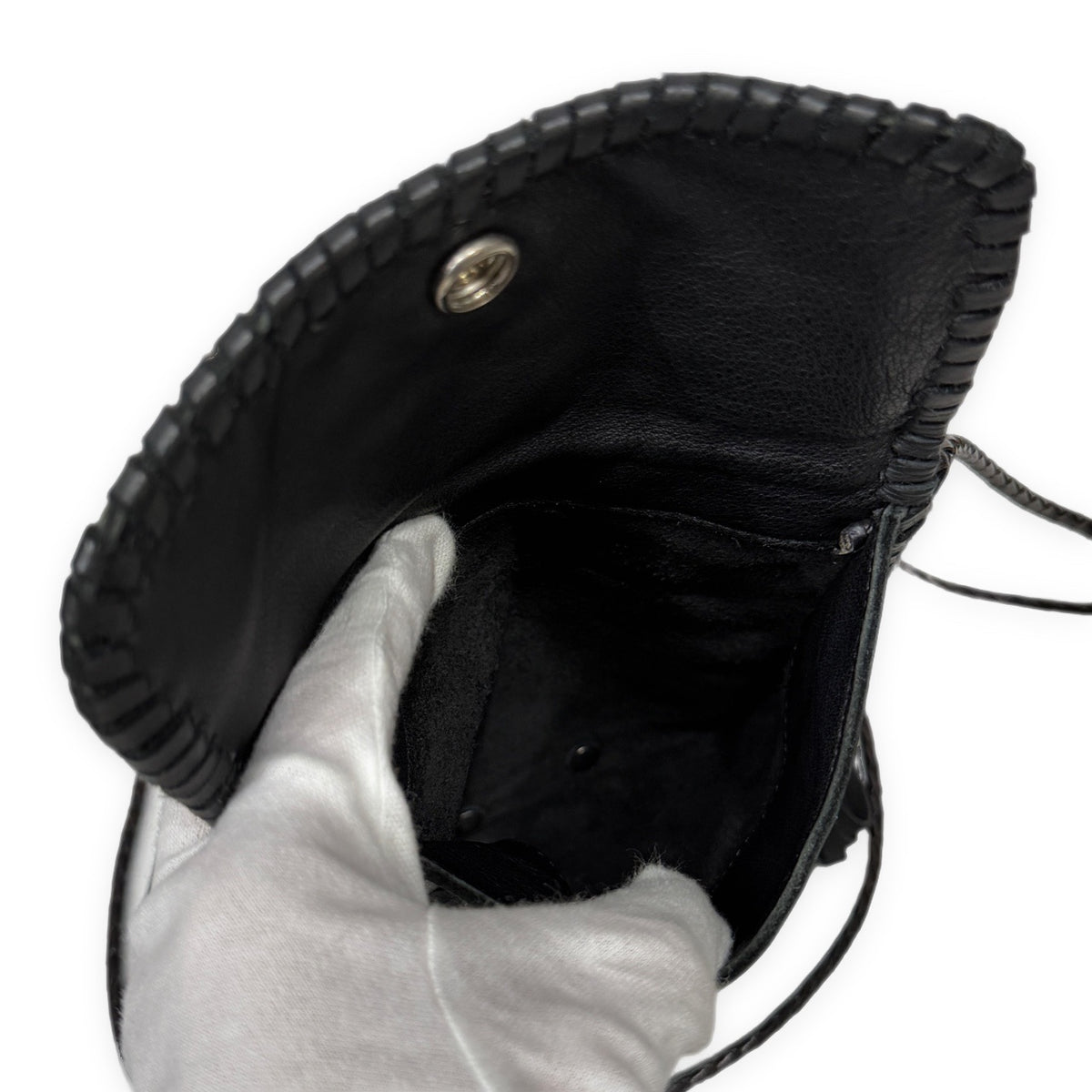CHROME HEARTS FLAT HIPPIE BLK フラットヒッピーバッグ オールレザーセメタリークロスパッチフリンジショルダーバッグ クロスボール スクロールラベル レザーブレード ボロチップ クロムハーツ メンズ レディース ユニセックス