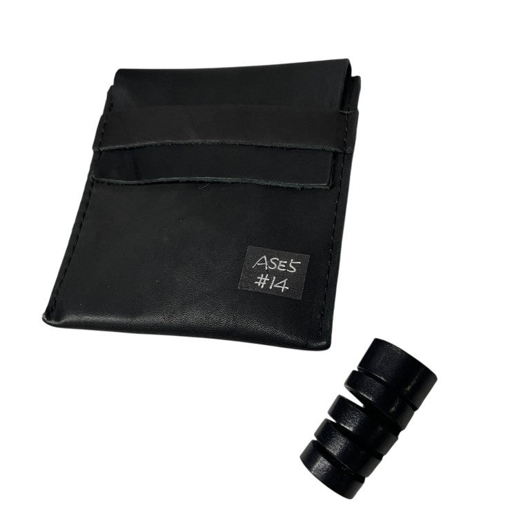 Julia Fom Leather ring レザーピンキーリング