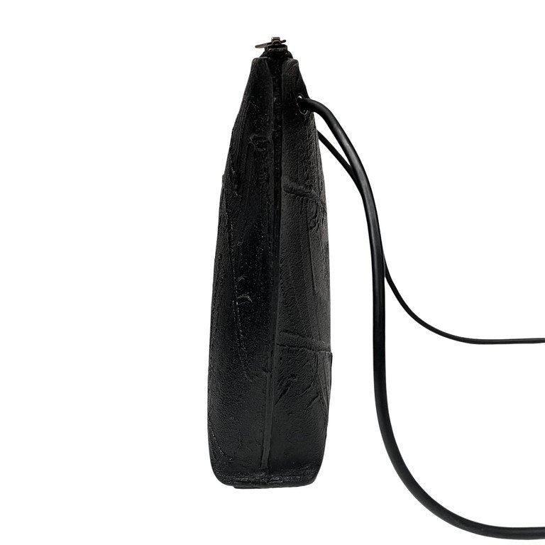 Kagari Yusuke 黒壁 クギブクロ カウレザーパテコーティング電線ストラップショルダーバッグ 鞄 カバン カガリユウスケ メンズ レディース ユニセックス