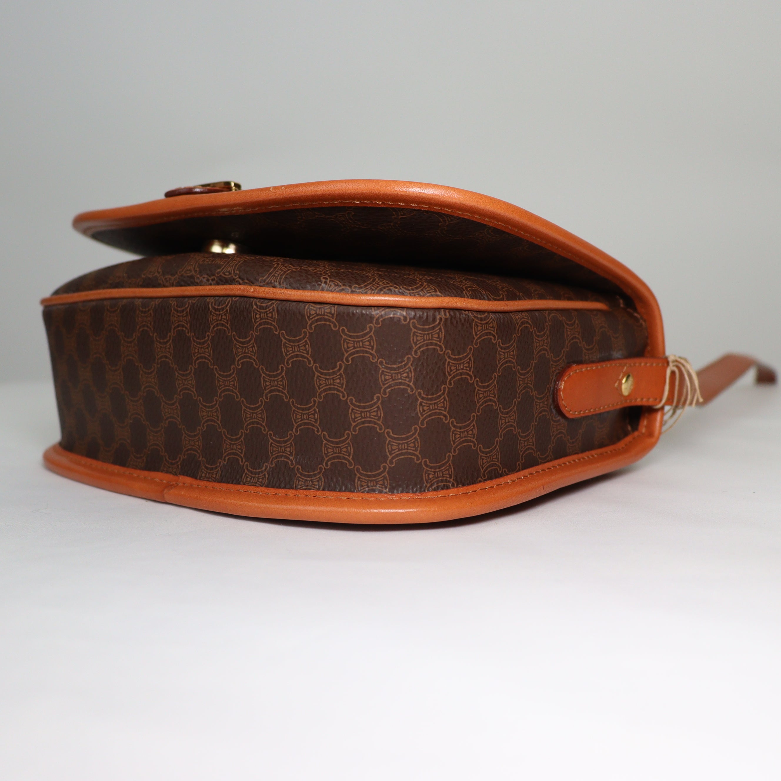 CELINE マカダム ショルダーバッグ