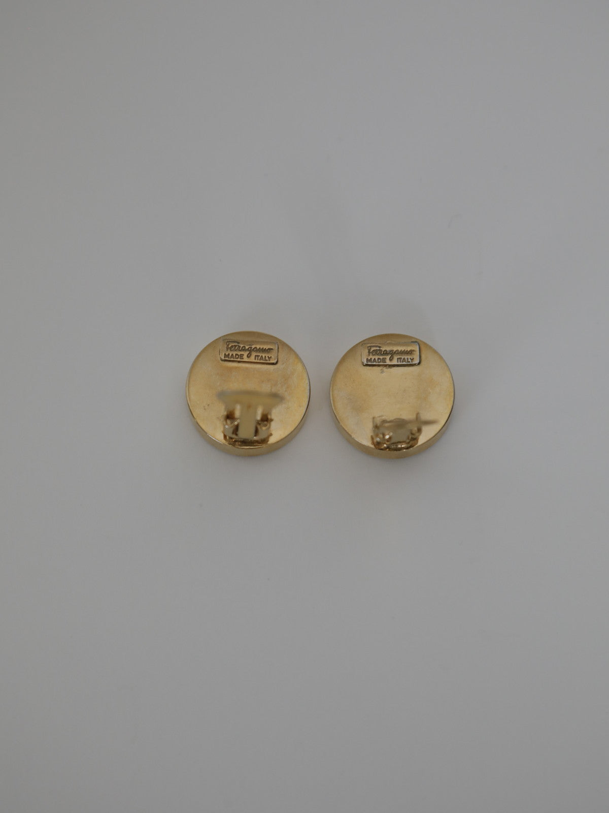 Salvatore Ferragamo ロゴイヤリング