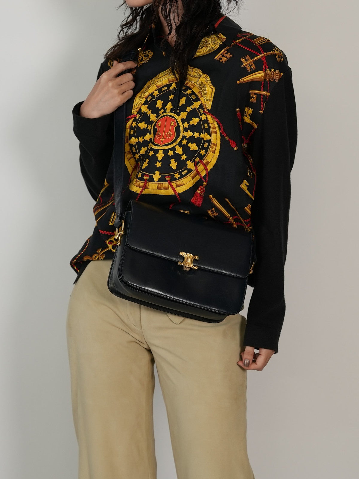 CELINE トリオンフ ショルダーバッグ