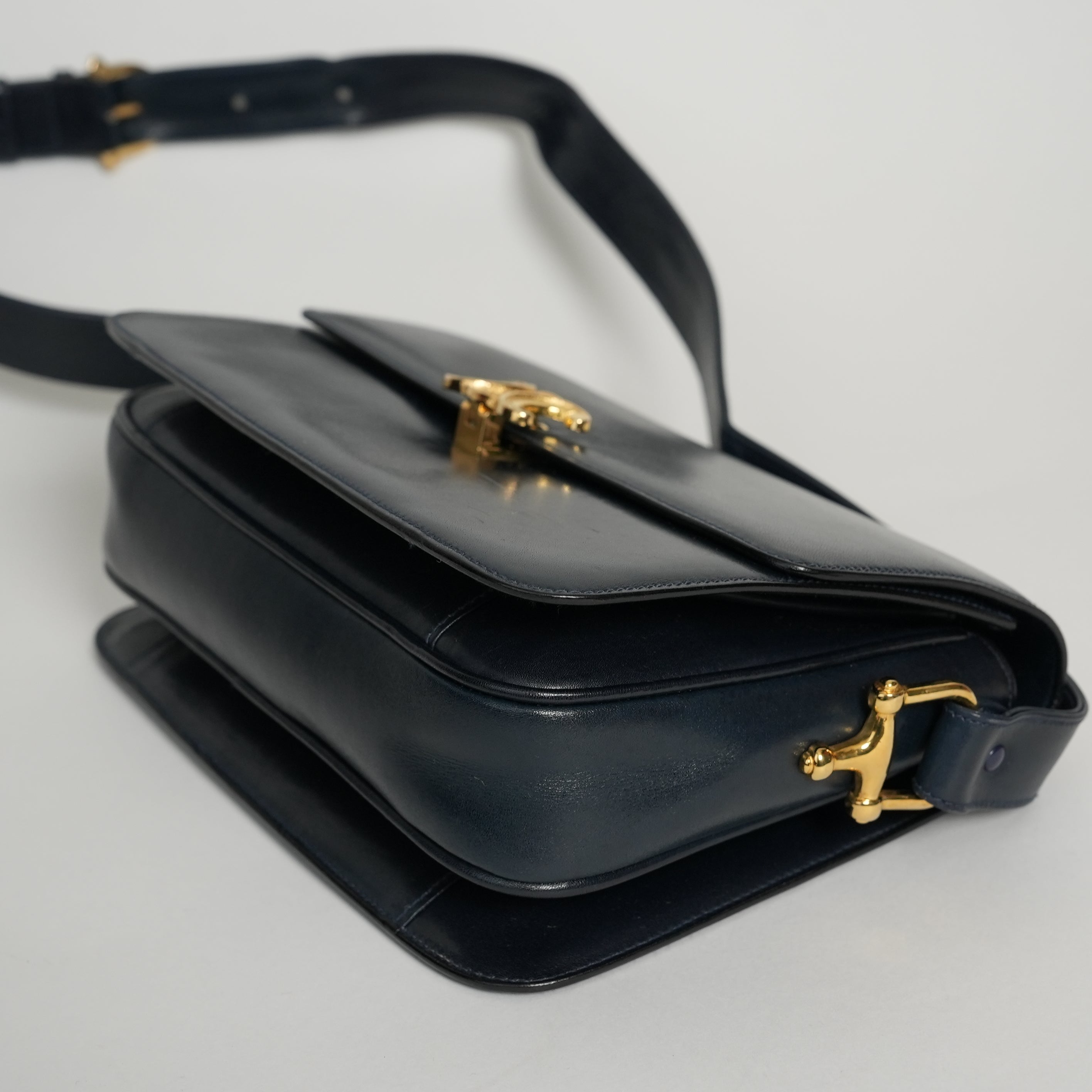 CELINE トリオンフ ショルダーバッグ