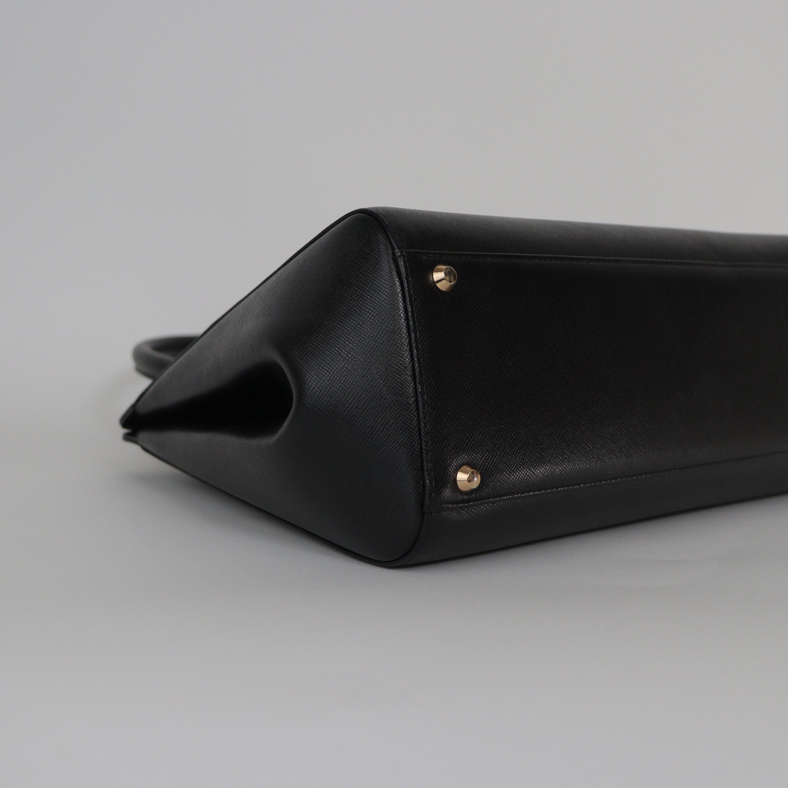 BURBERRY レザー ハンドバッグ