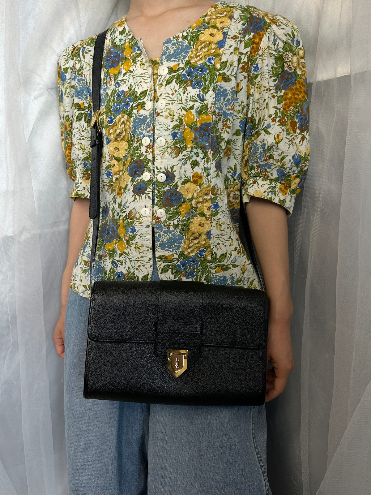 YVES SAINT LAURENT ショルダーバッグ