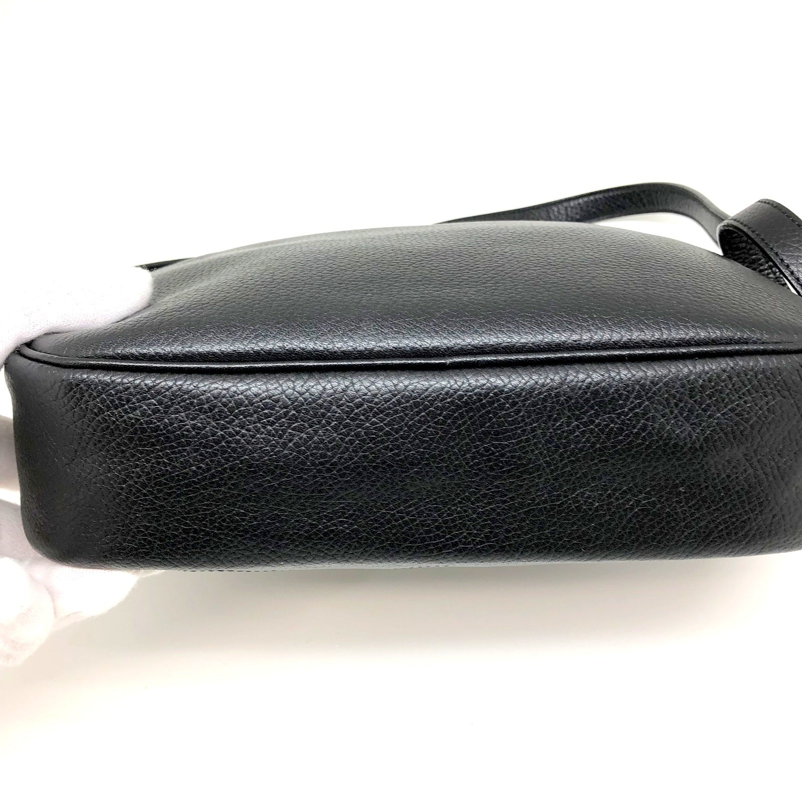 YVES SAINT LAURENT ショルダーバッグ