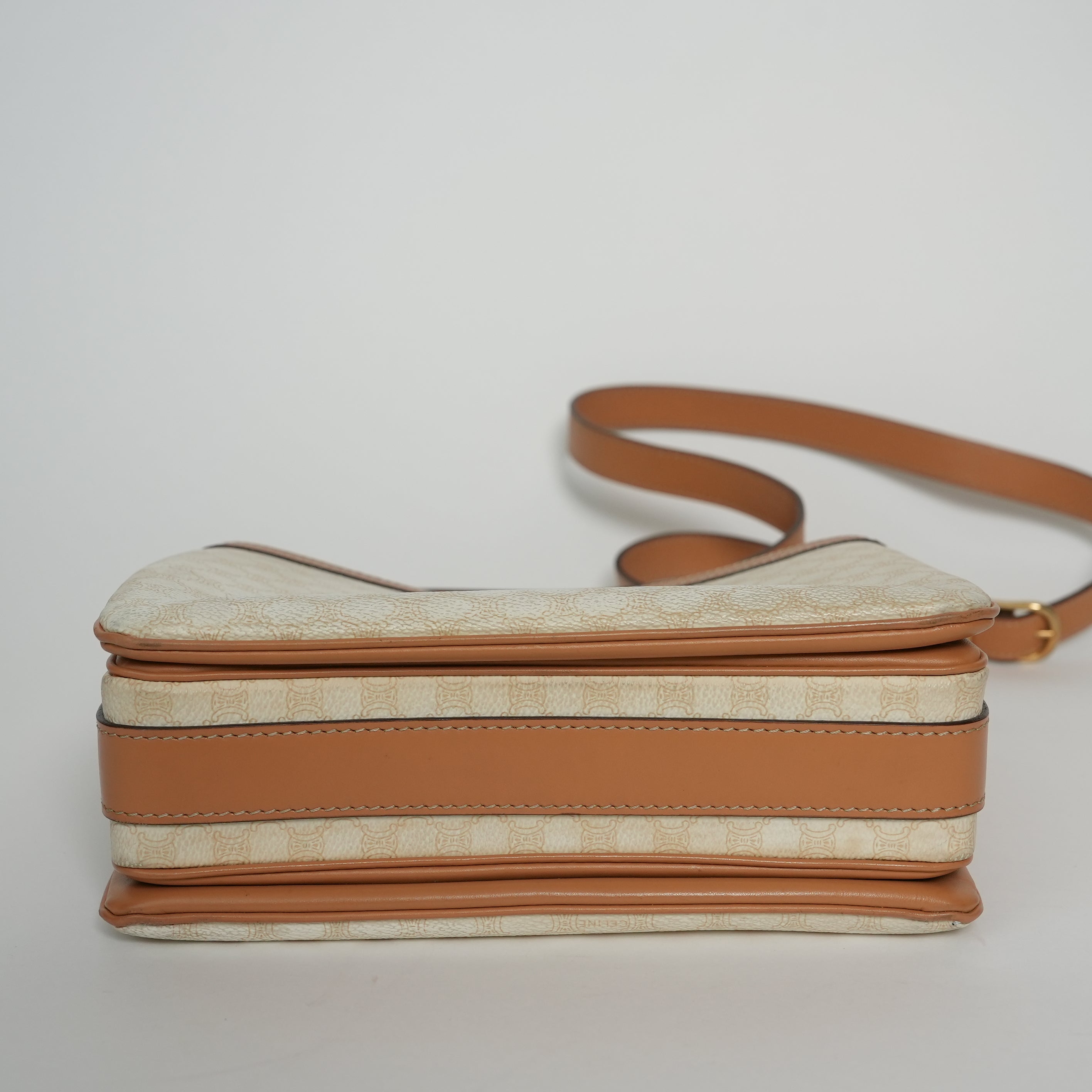 CELINE マカダム ショルダーバッグ