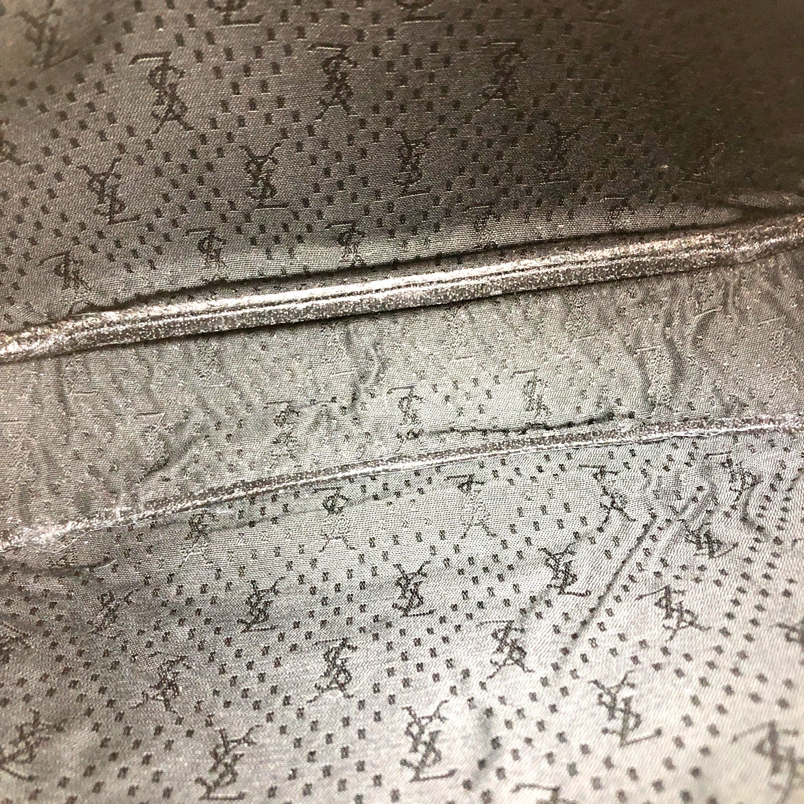 YVES SAINT LAURENT ショルダーバッグ