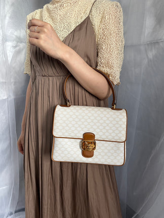 CELINE ハンドバッグ マカダム 馬車金具