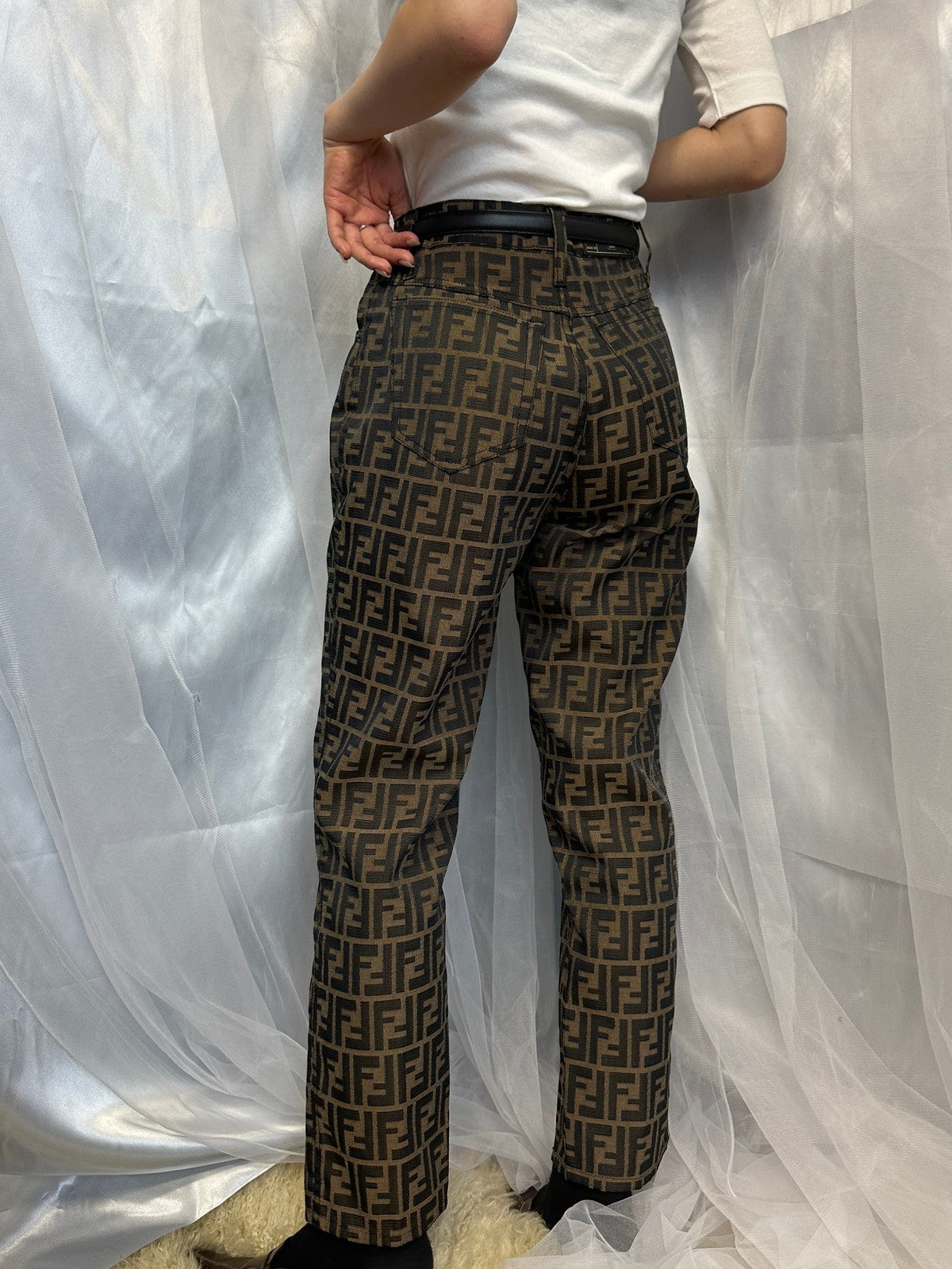 FENDI ズッカ柄 パンツ