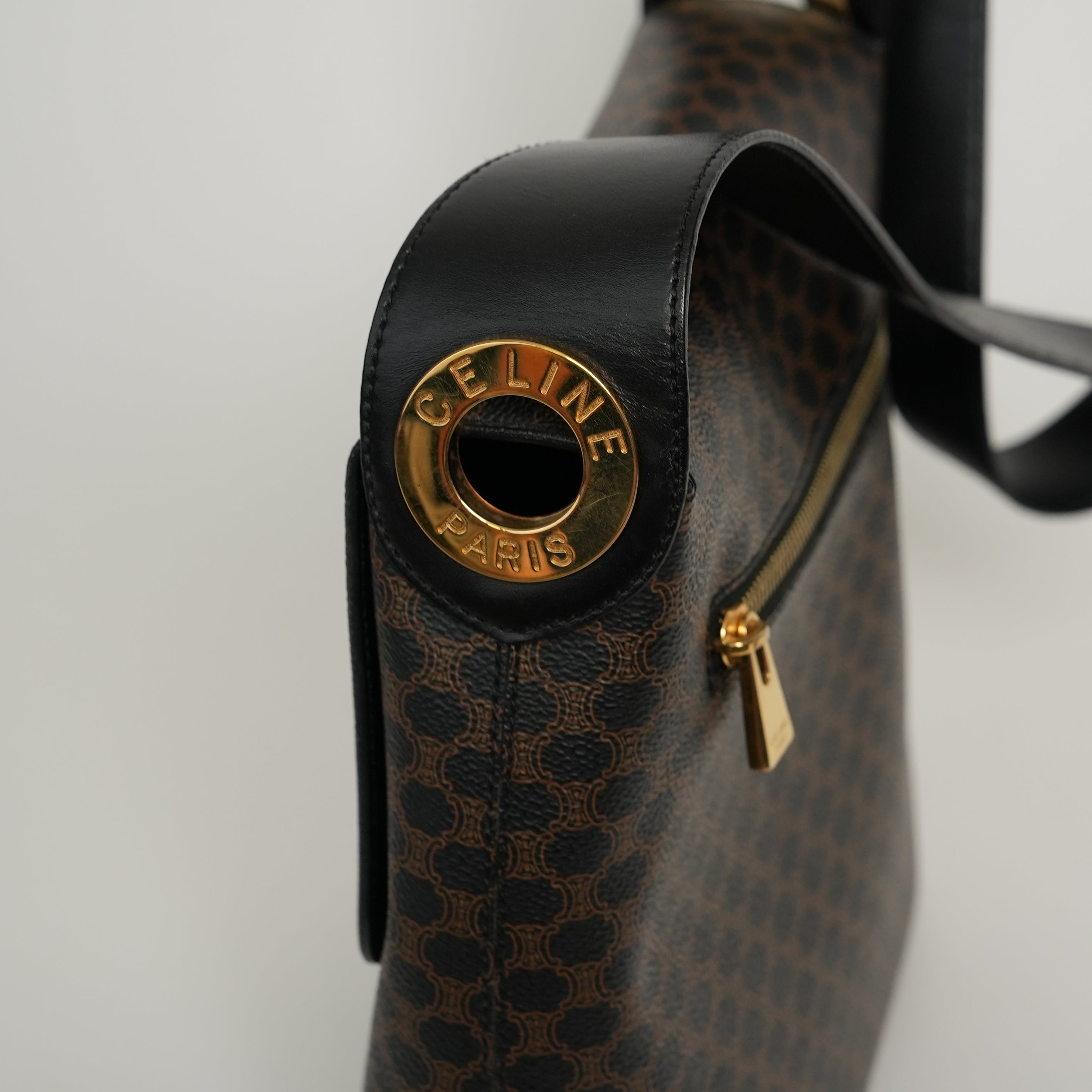 CELINE サークルロゴ ワンショルダー