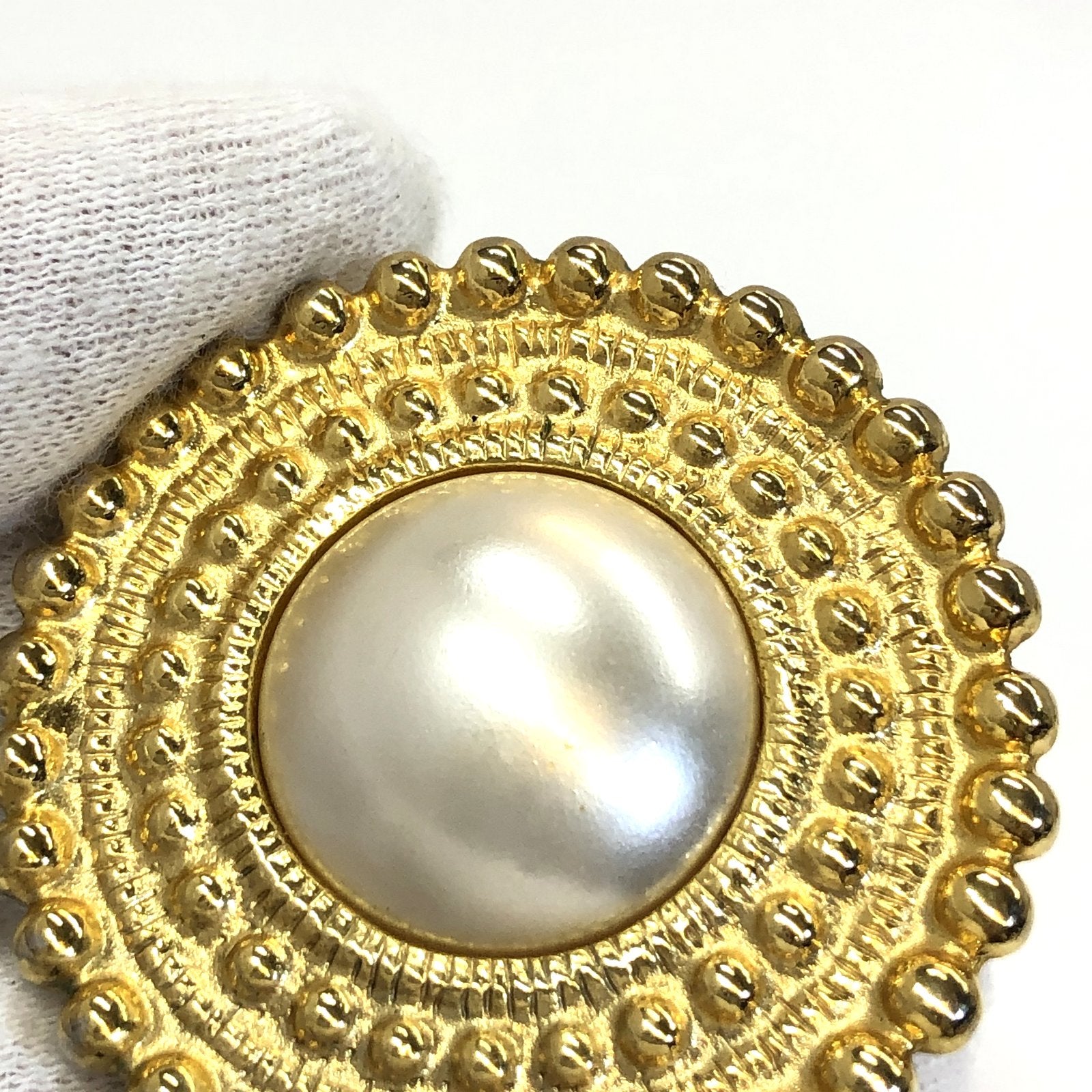 GIVENCHY パールイヤリング