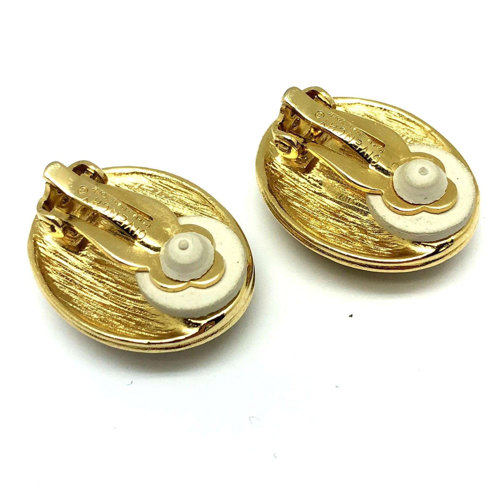 GIVENCHY ブラックストーンイヤリング