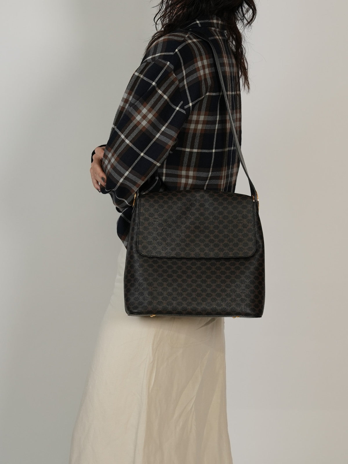 CELINE サークルロゴ ワンショルダー