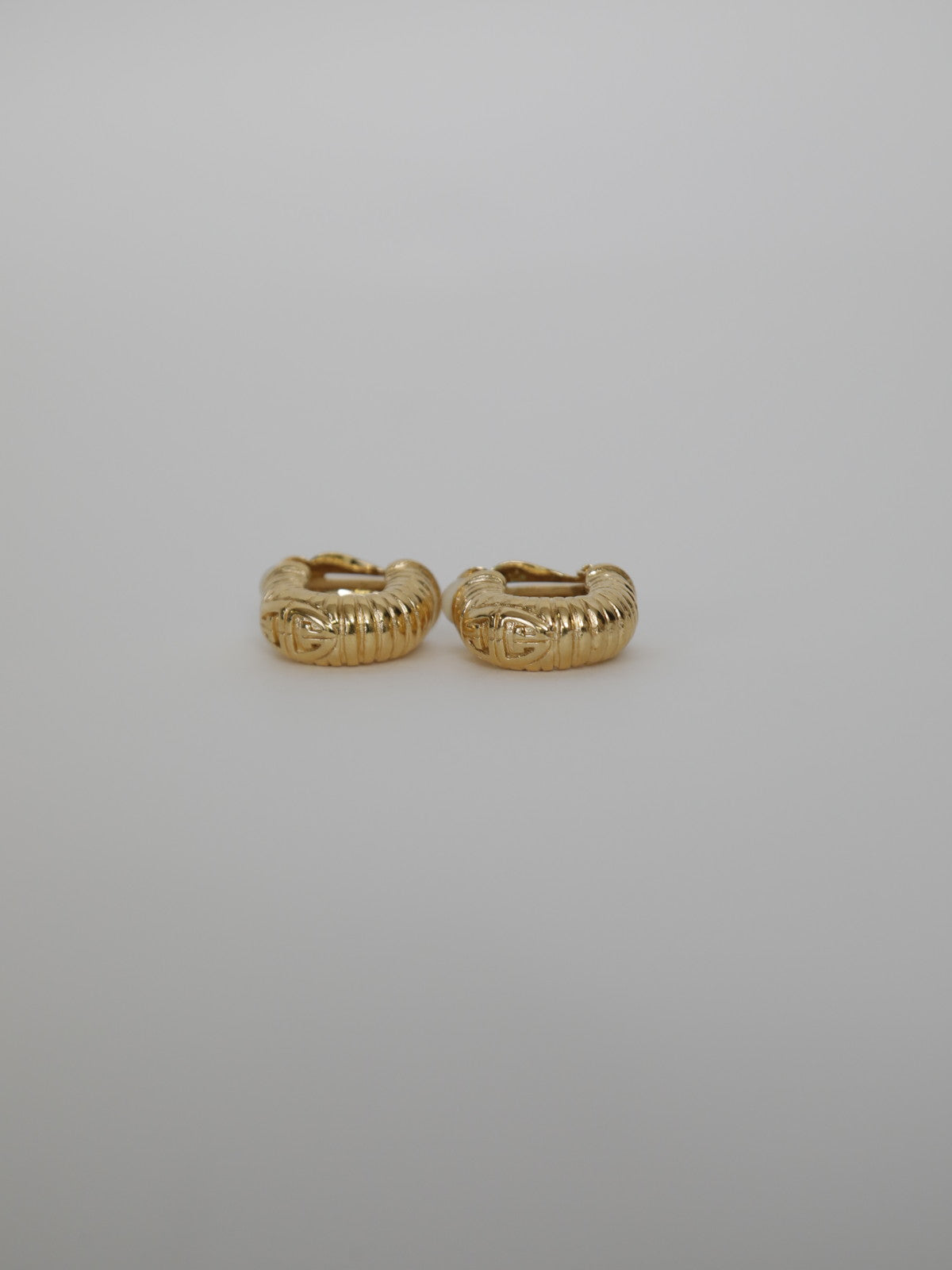 GIVENCHY イヤリング