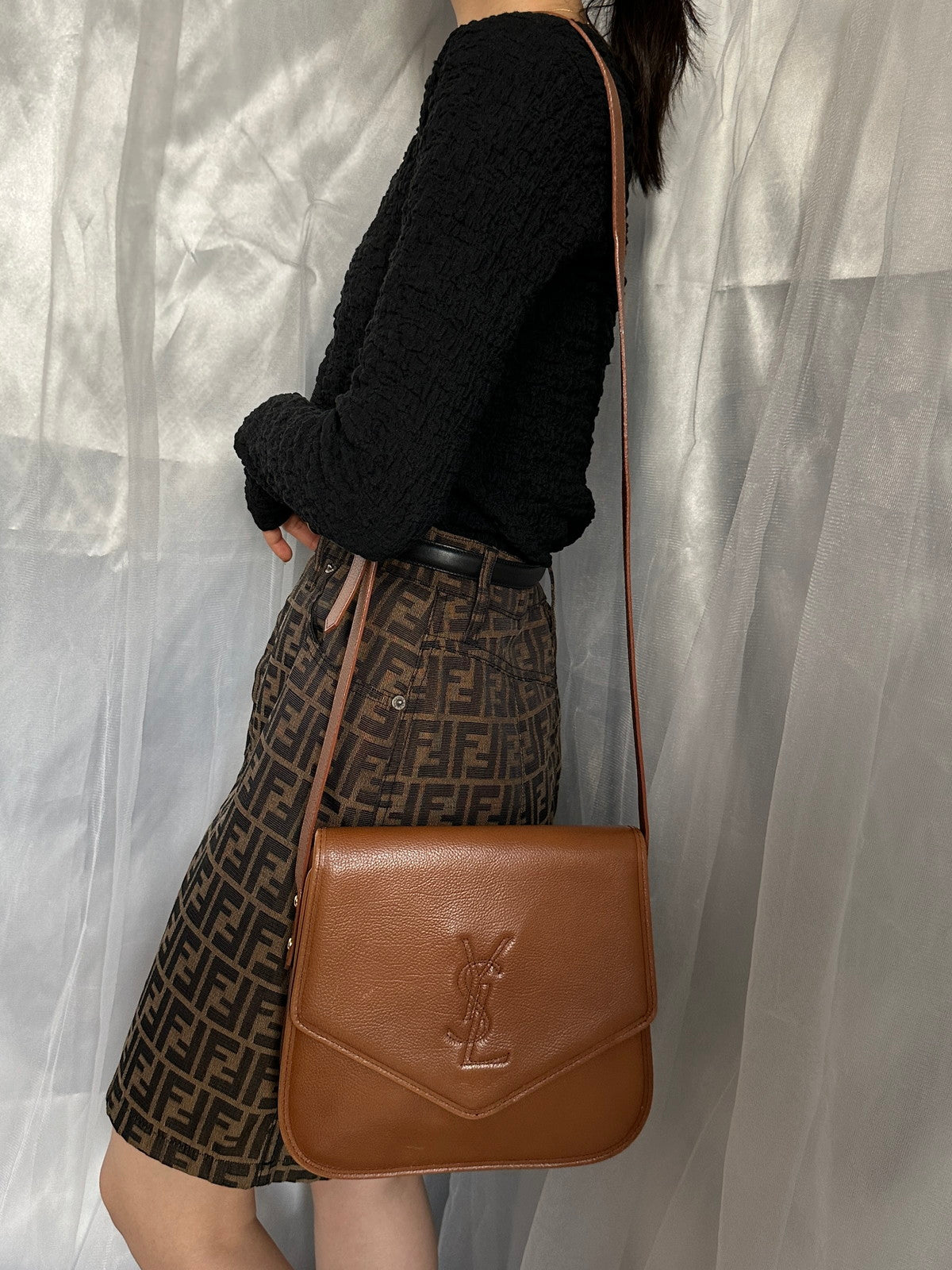 YVES SAINT LAURENT ショルダーバッグ