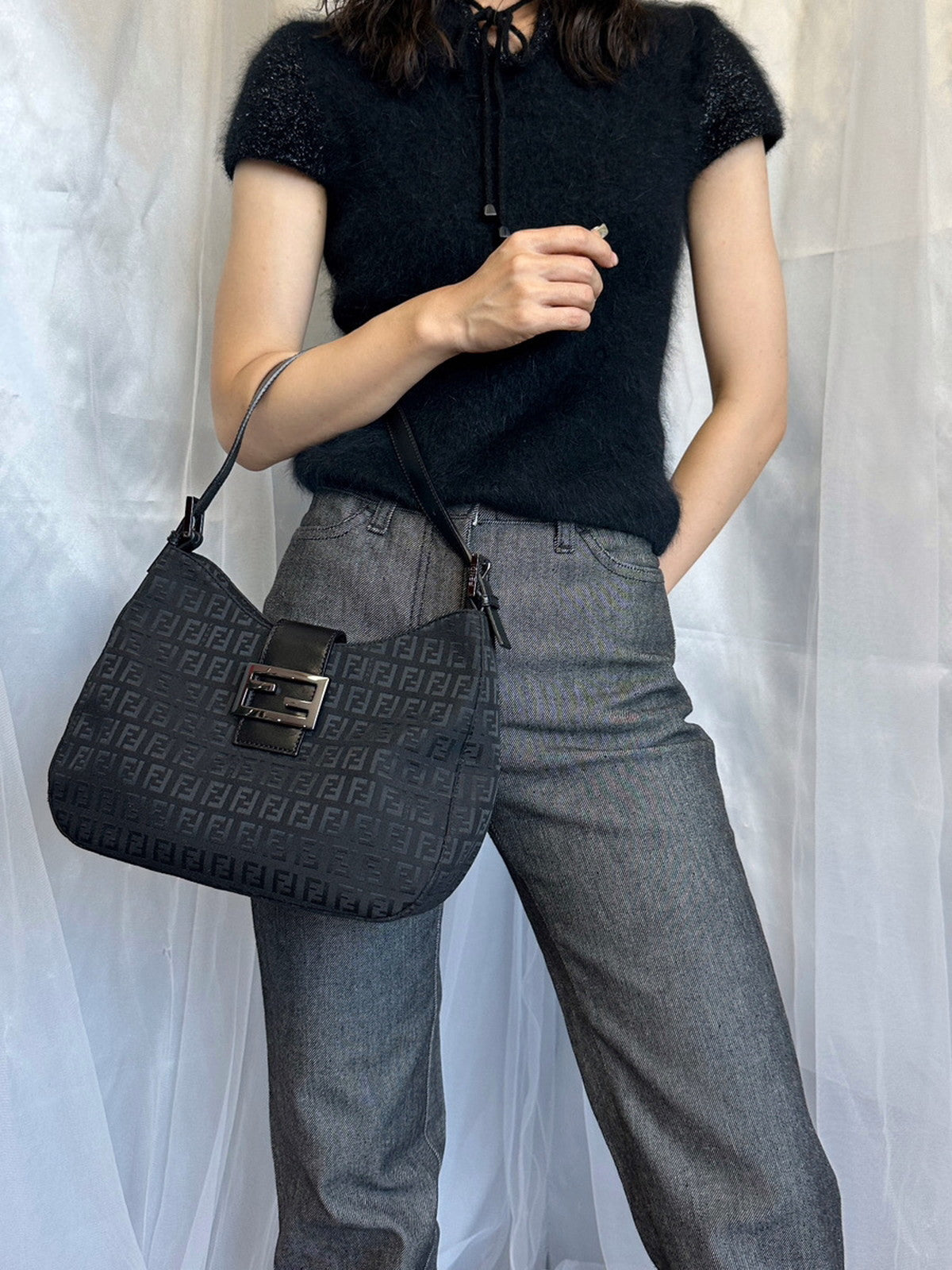 FENDI ショルダーバッグ ズッキーノ