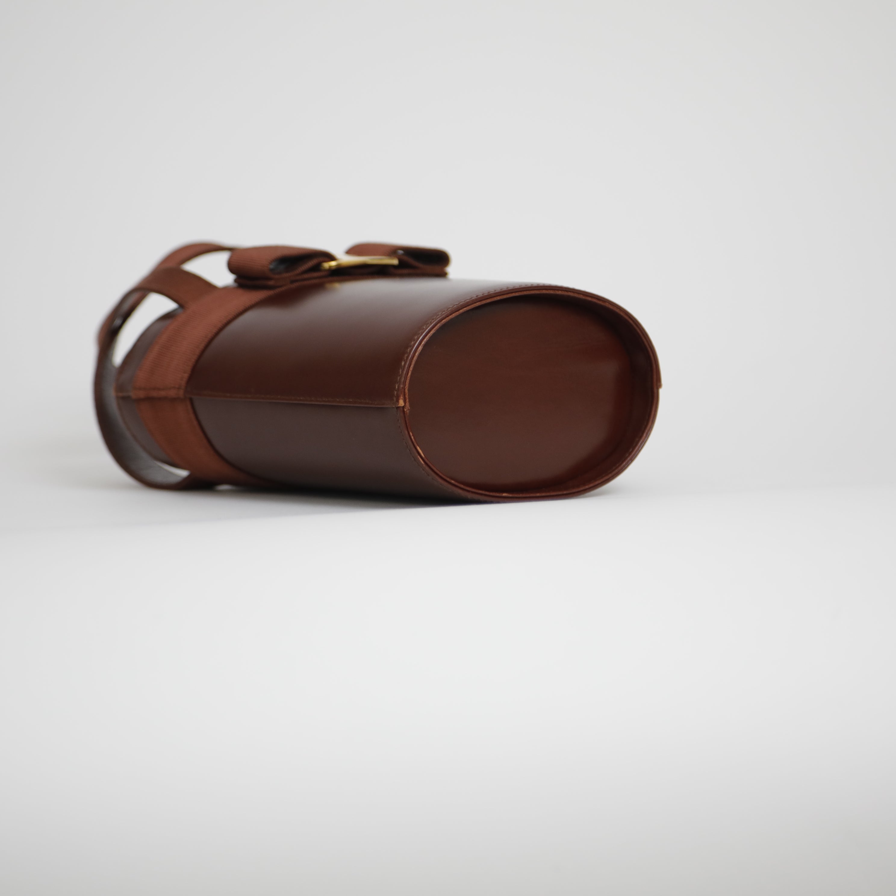 Salvatore Ferragamo ヴァラ ハンドバッグ