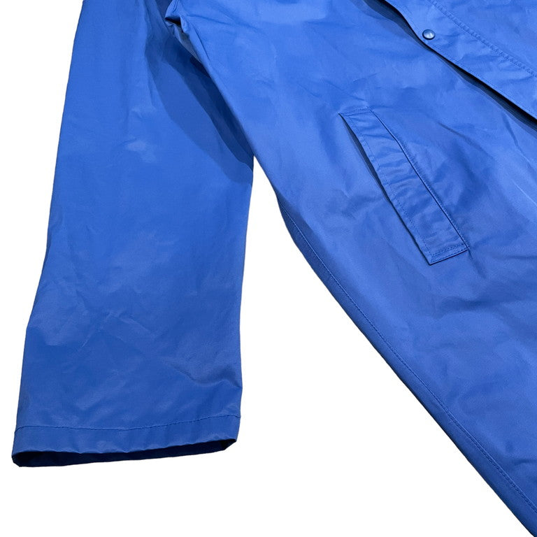 VETEMENTS 18AW Oversized hooded raincoat