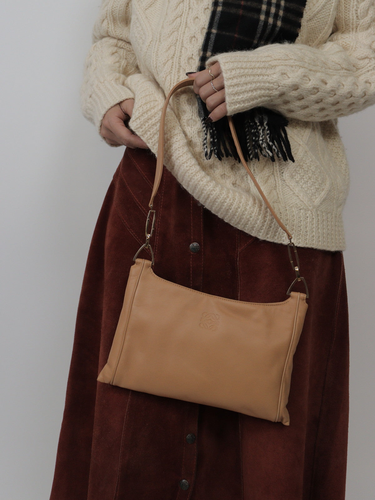 LOEWE レザー ショルダーバッグ