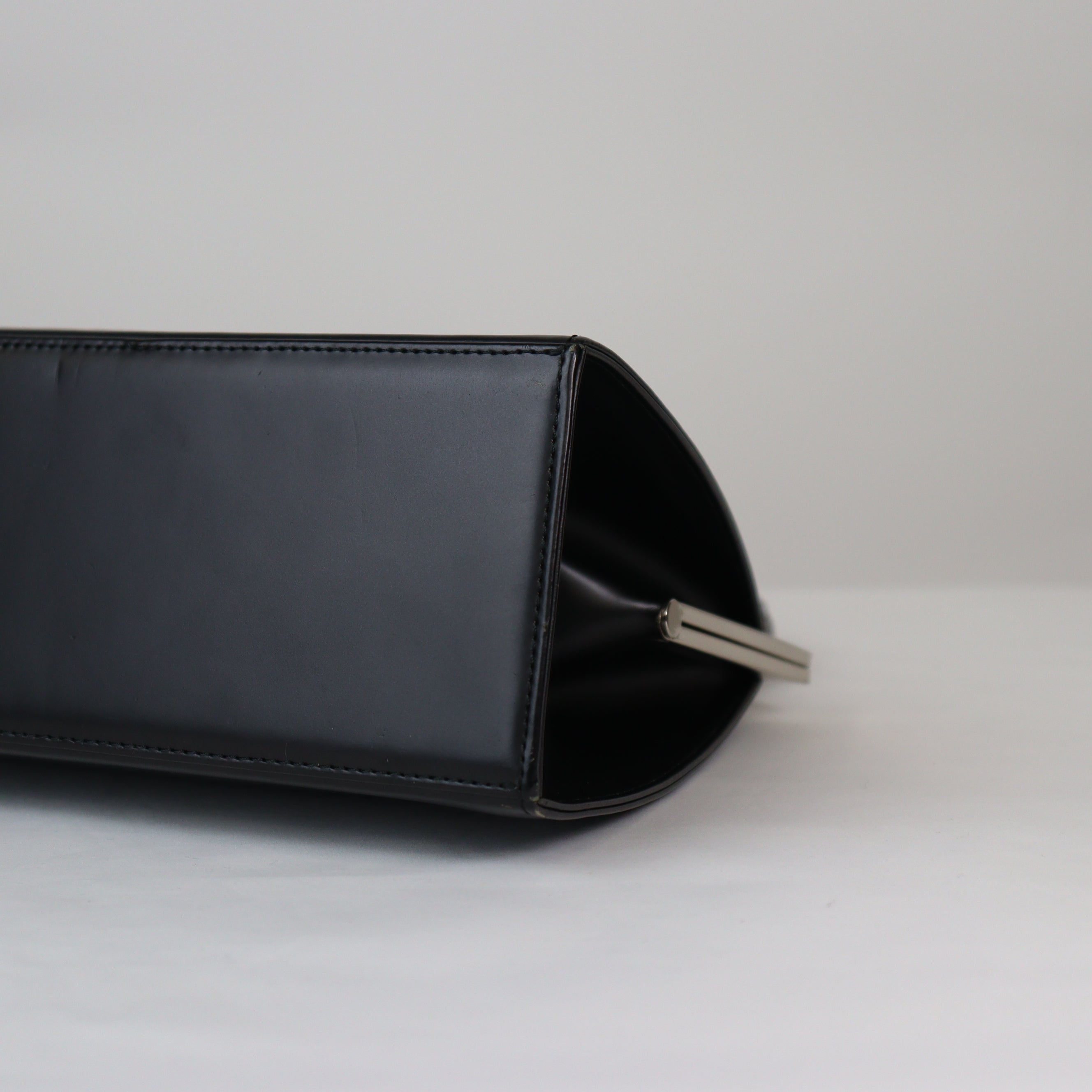 YVES SAINT LAURENT ハンドバッグ