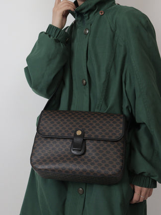 CELINE ショルダーバッグ マカダム ブラック