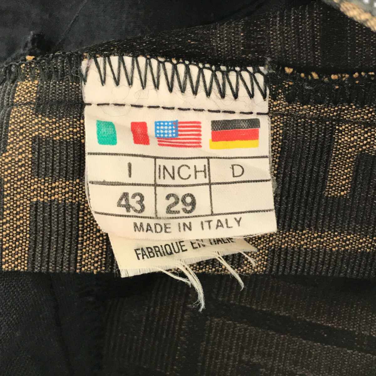 FENDI ズッカ柄 パンツ