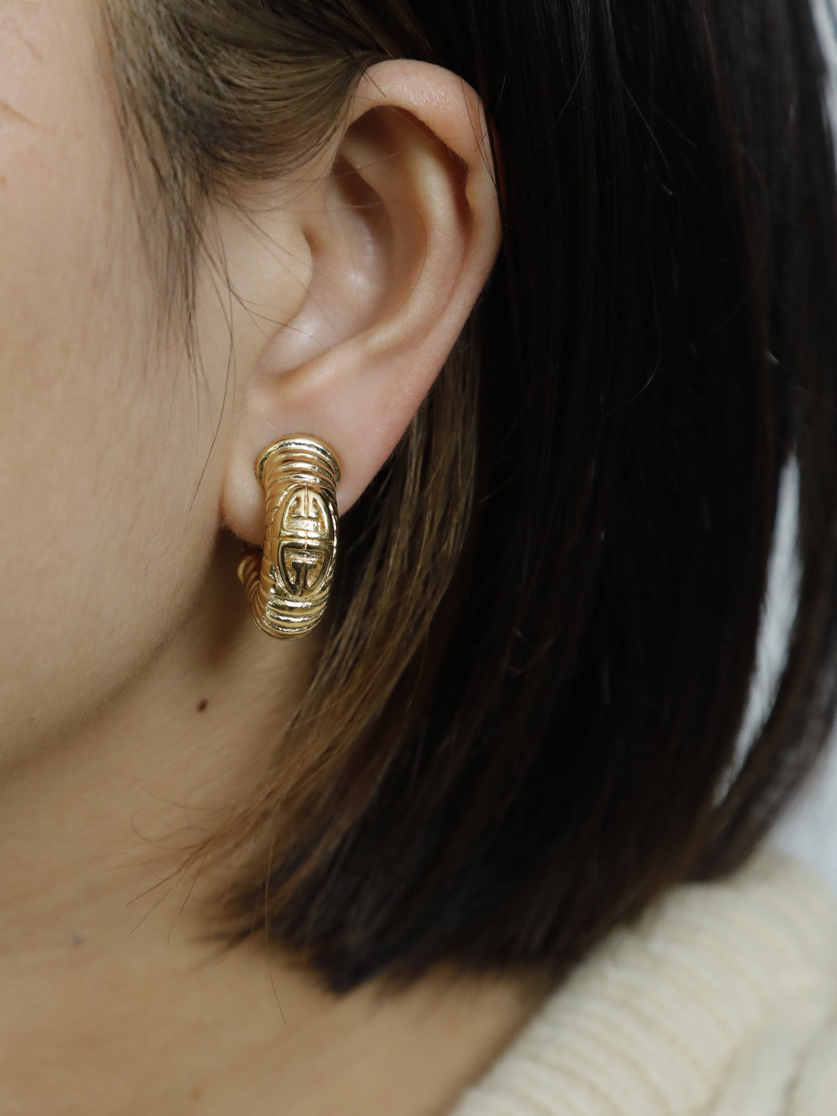 GIVENCHY イヤリング