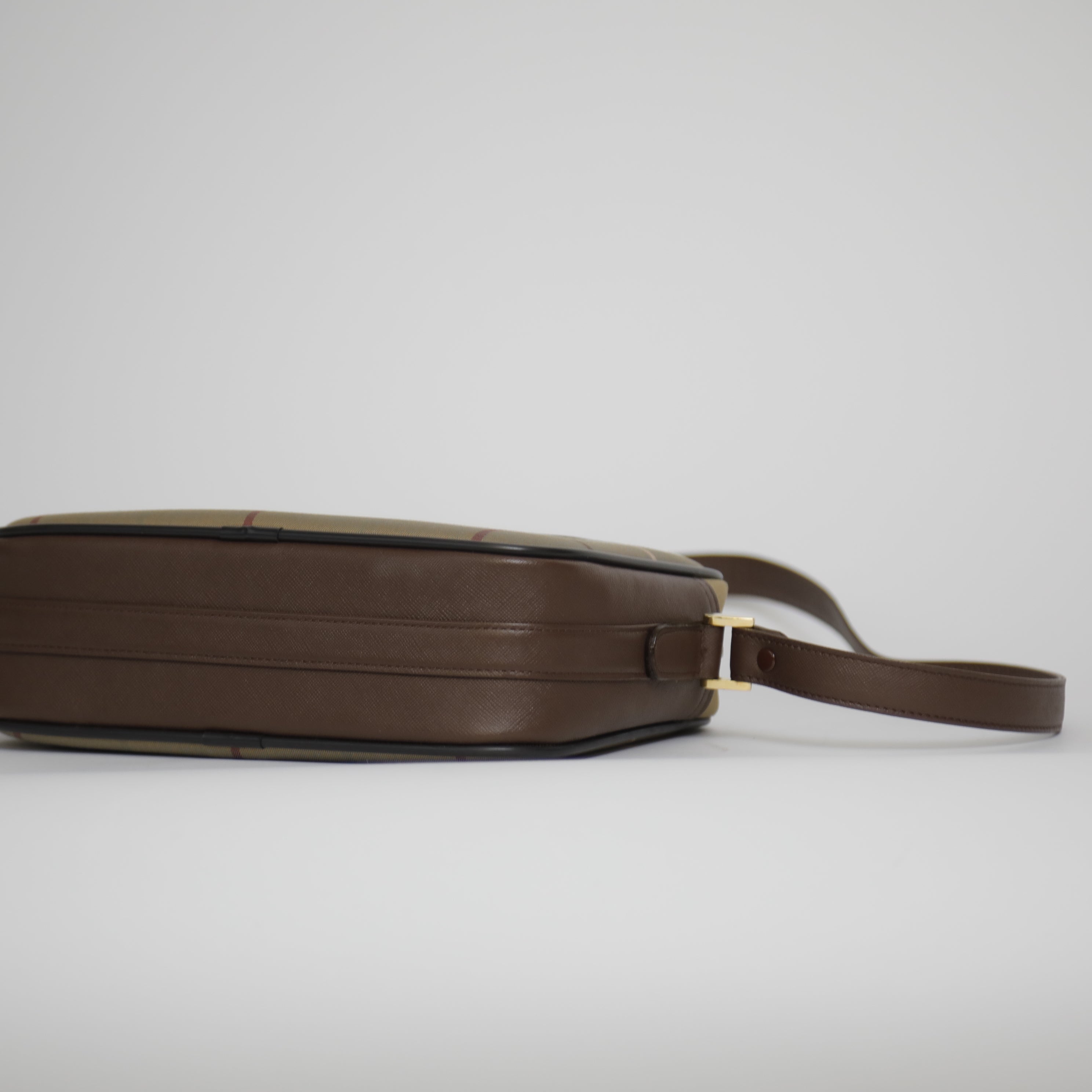 BURBERRY ショルダーバッグ