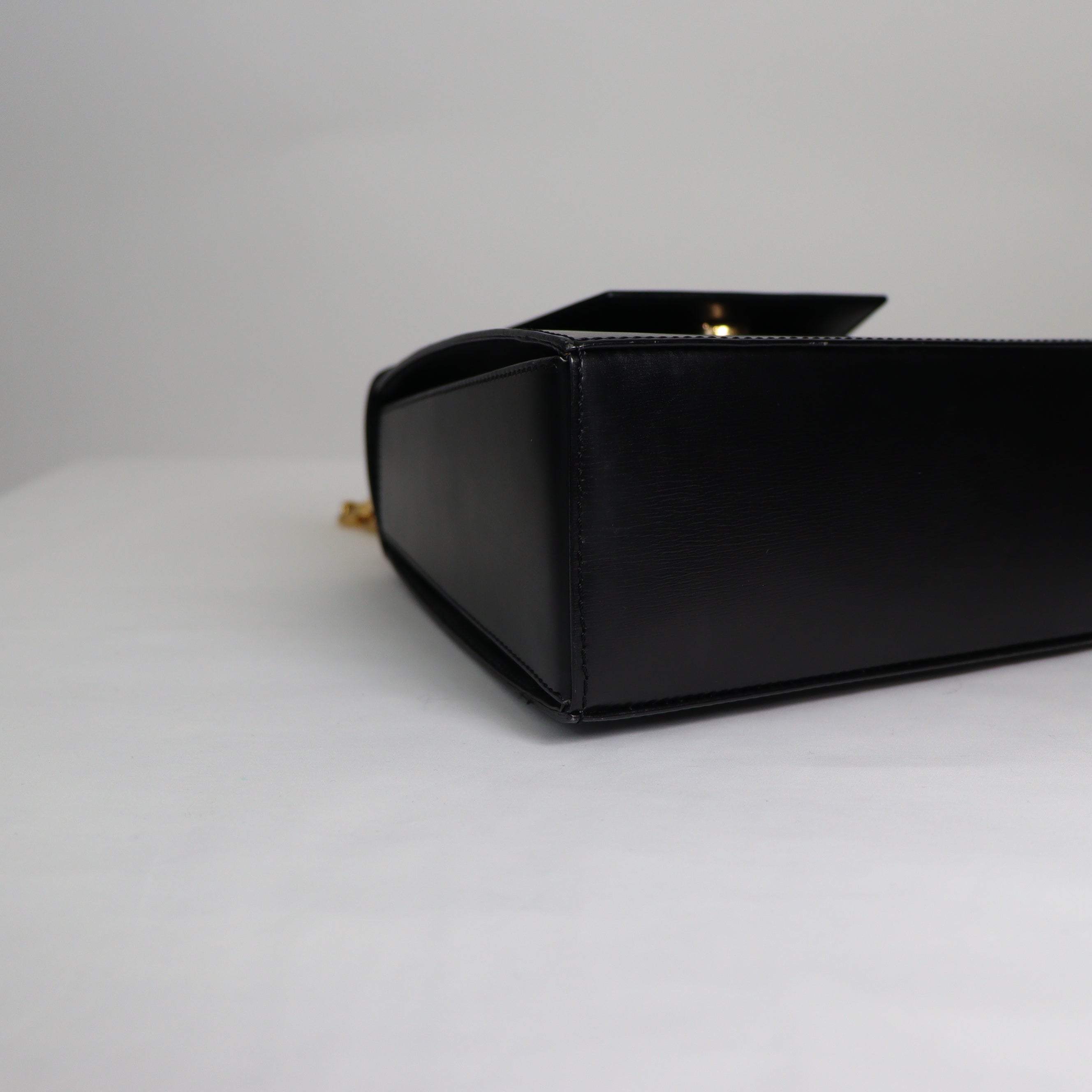 CELINE チェーンショルダーバッグ