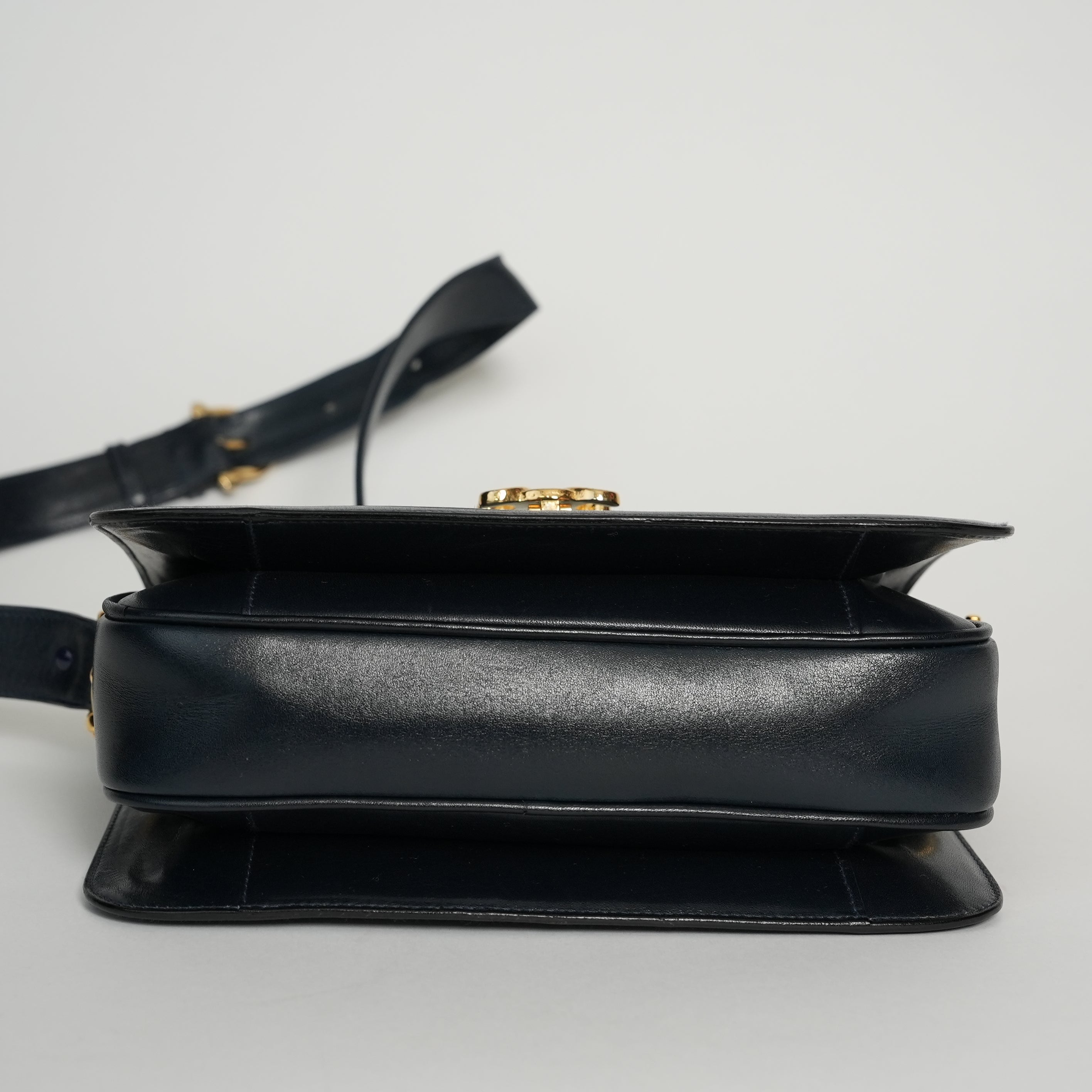 CELINE トリオンフ ショルダーバッグ