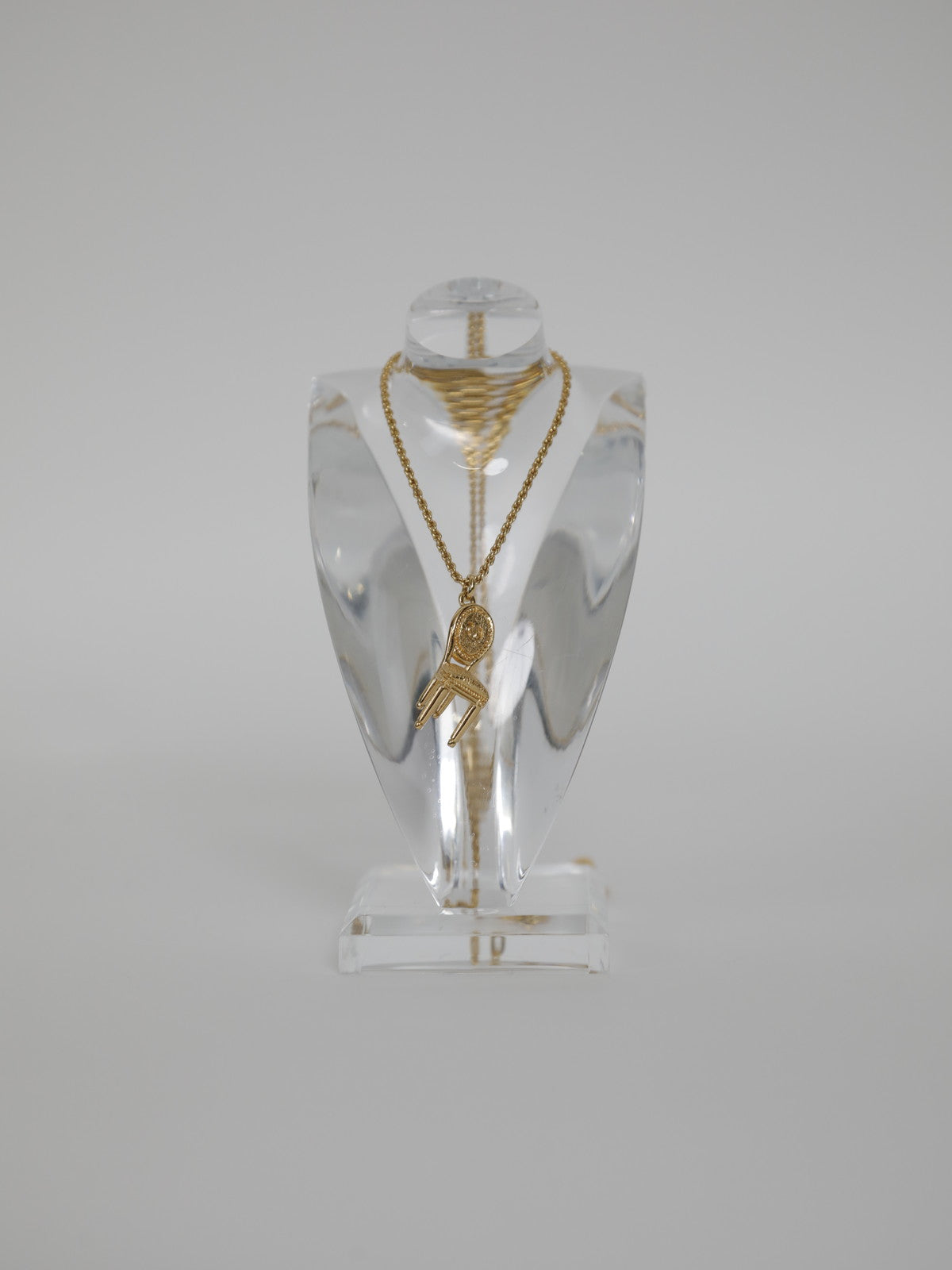 Christian Dior ネックレス チェア