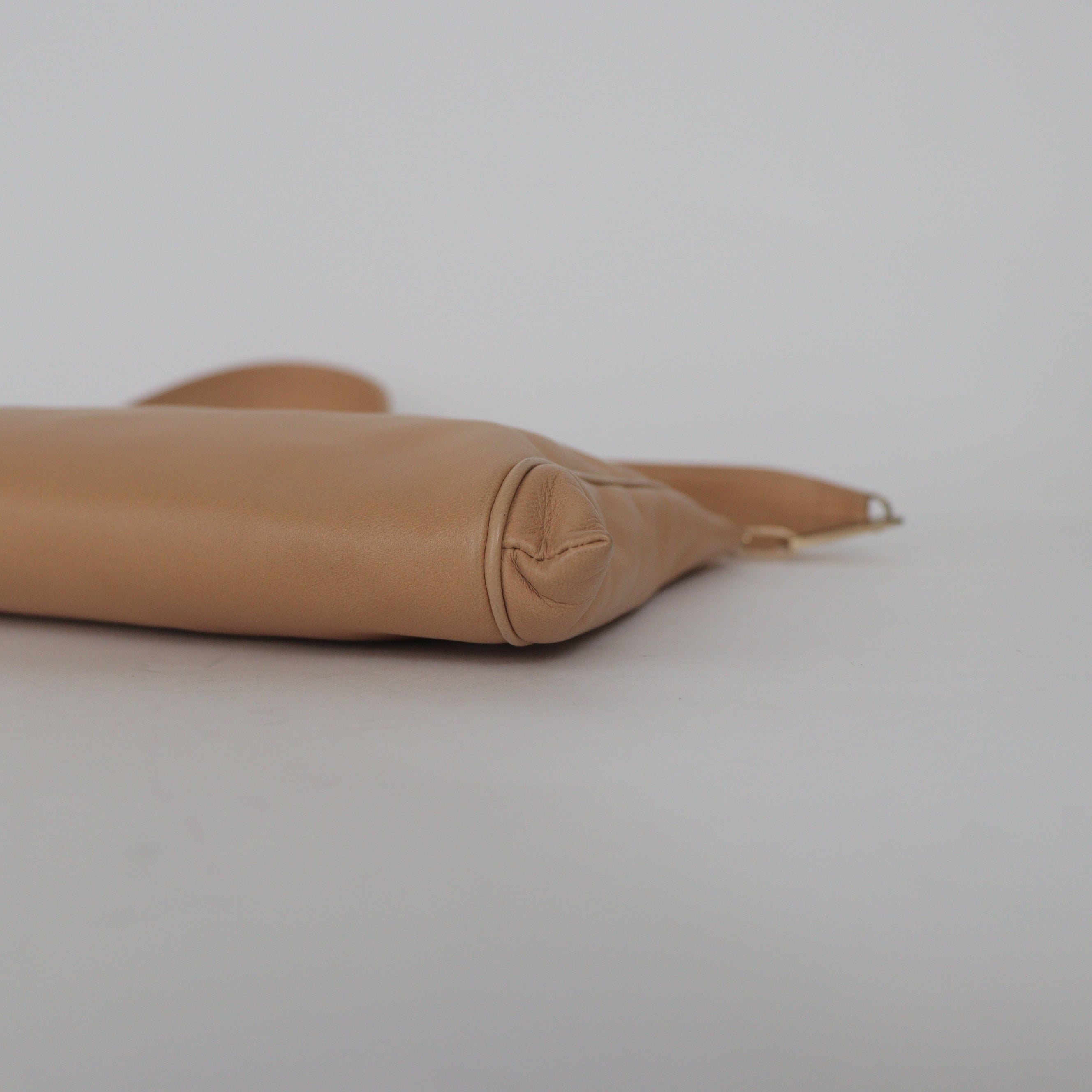 LOEWE レザー ショルダーバッグ