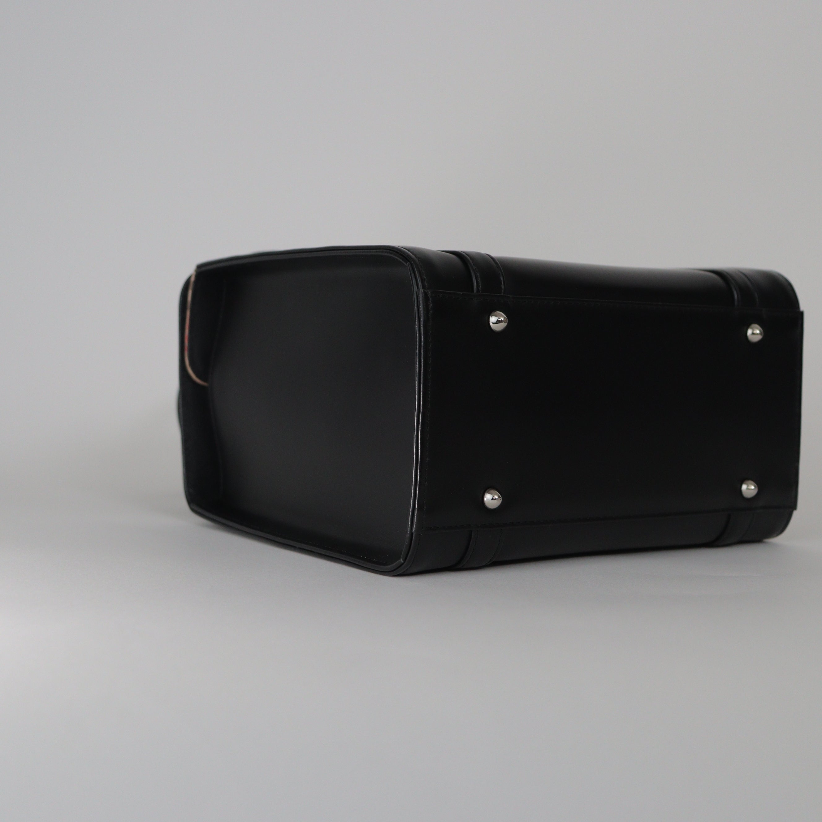 BURBERRY ハンドバッグ ボックス型