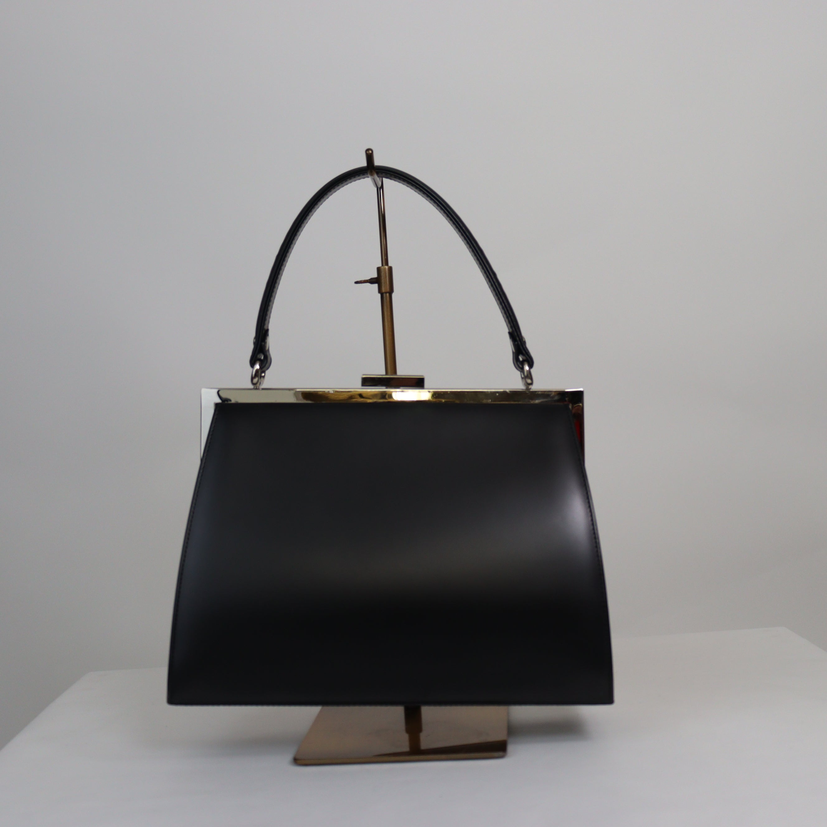 YVES SAINT LAURENT ハンドバッグ