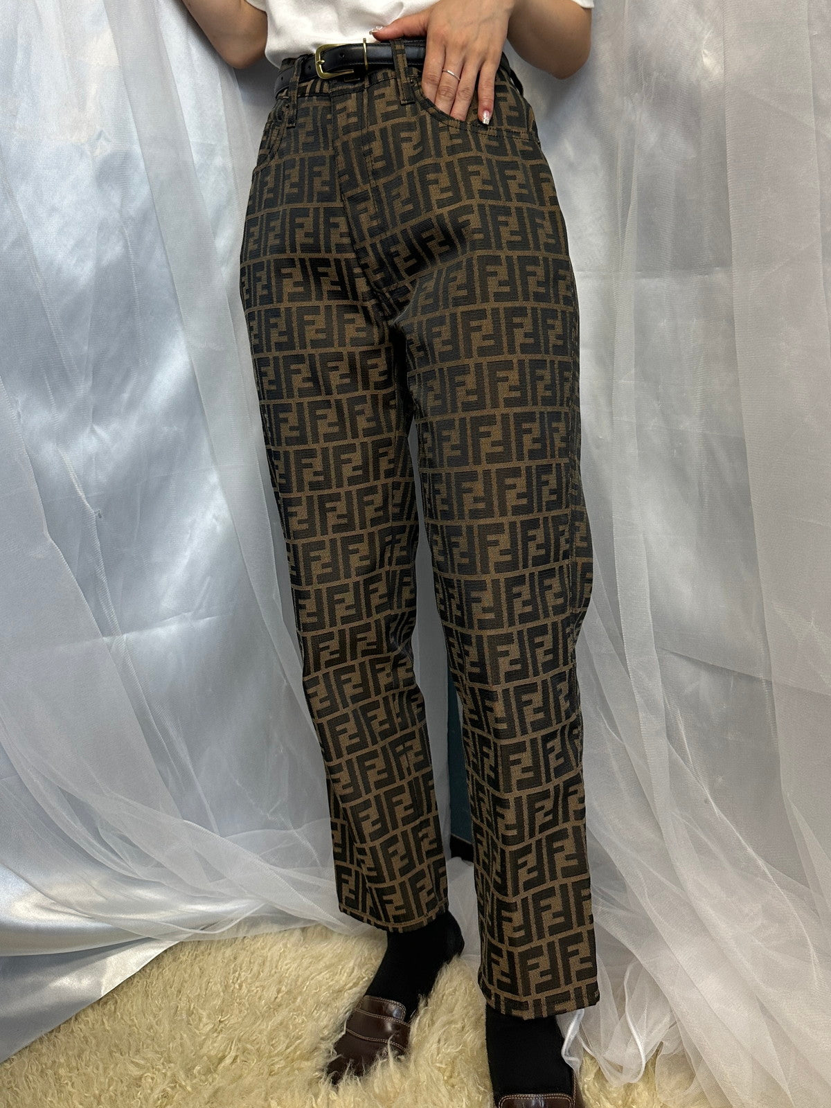FENDI ズッカ柄 パンツ