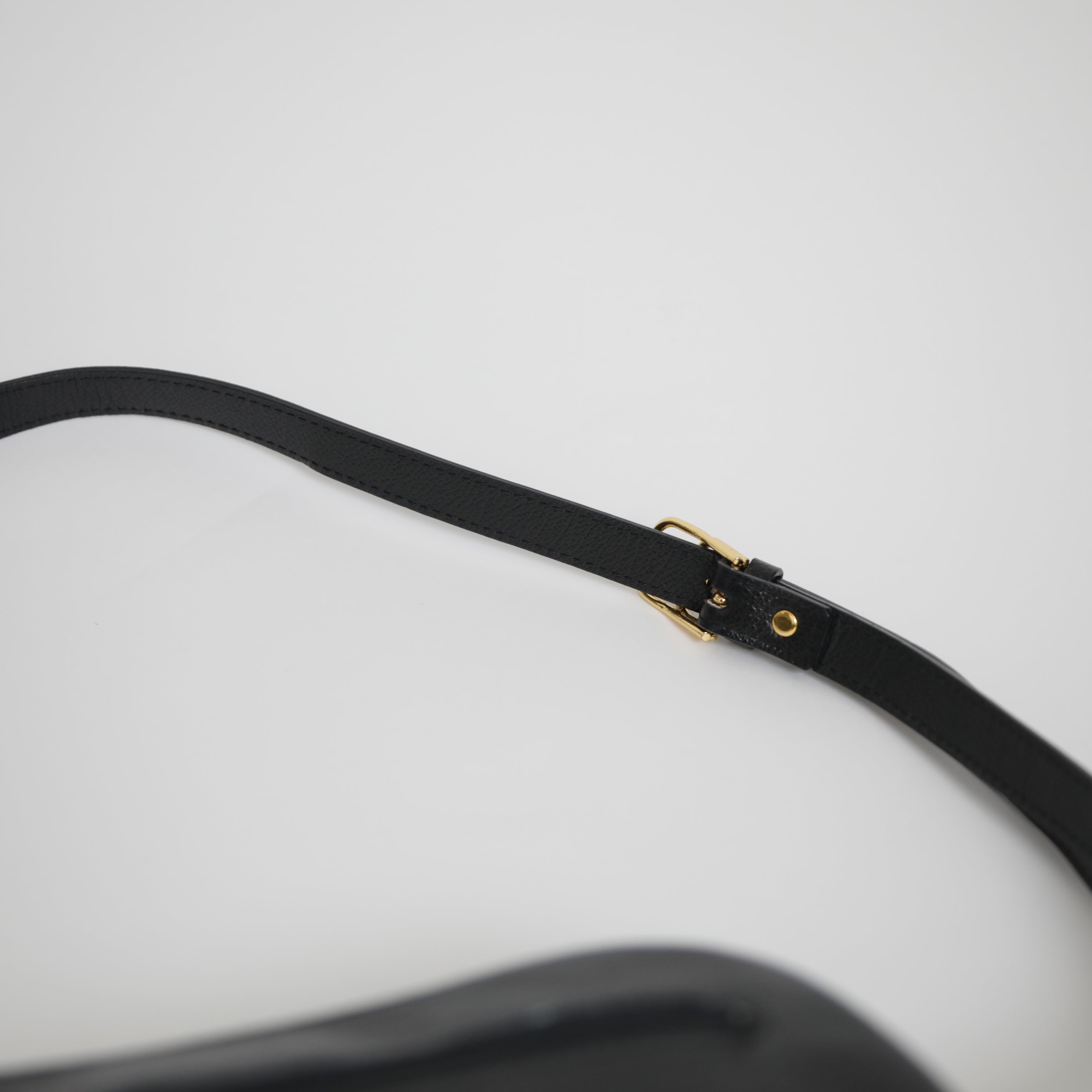 YVES SAINT LAURENT ショルダーバッグ