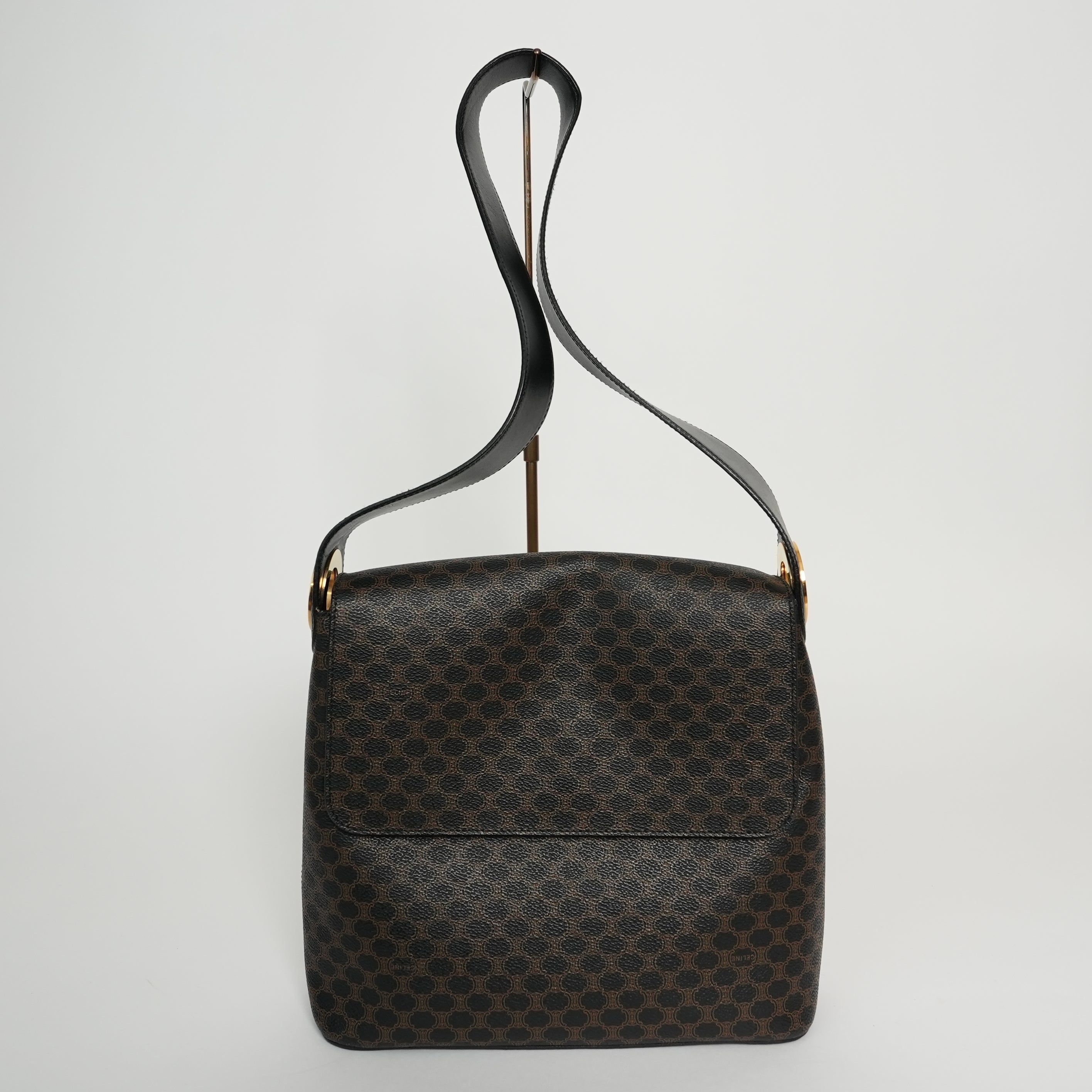 CELINE サークルロゴ ワンショルダー