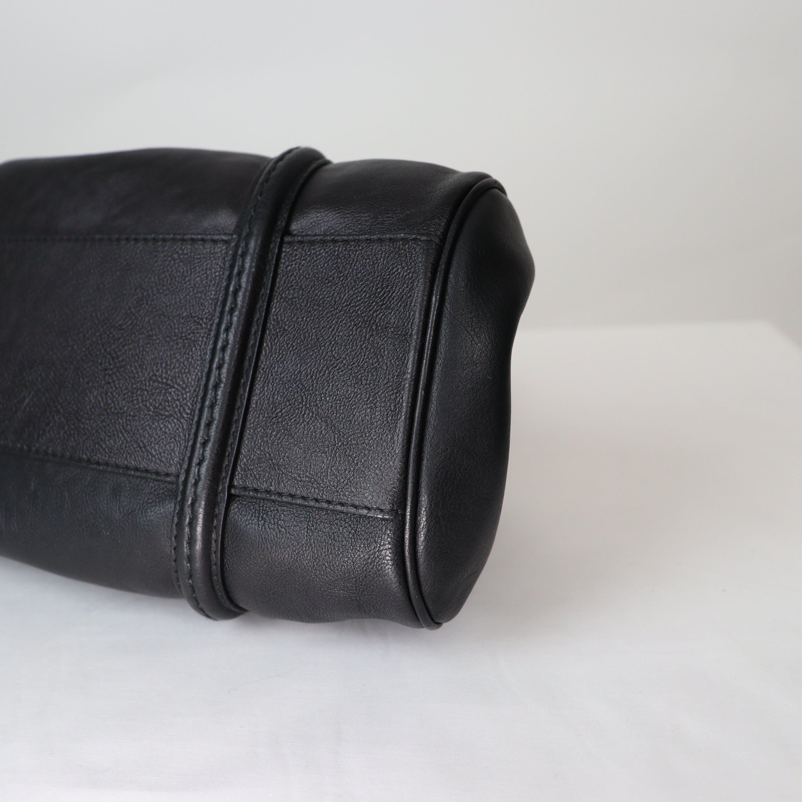 Christian Dior メタルプレート ハンドバッグ