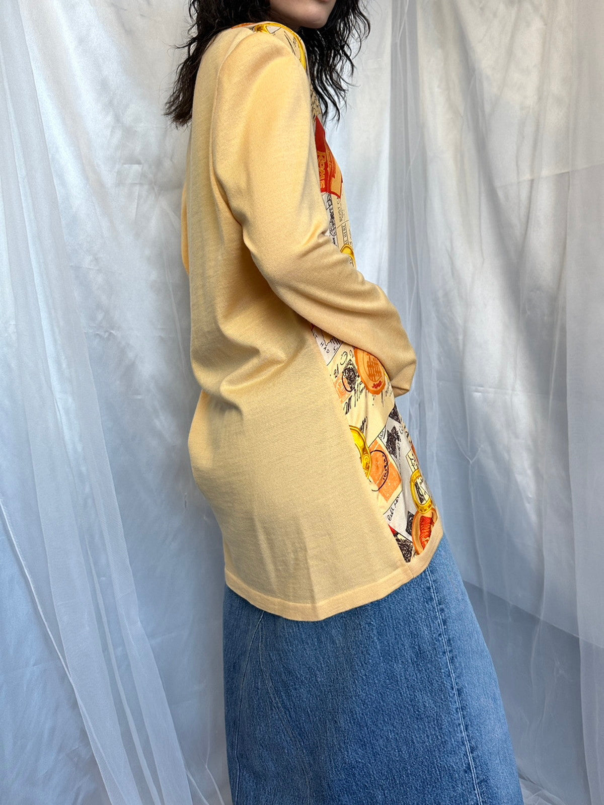 CELINE Vネックトップス