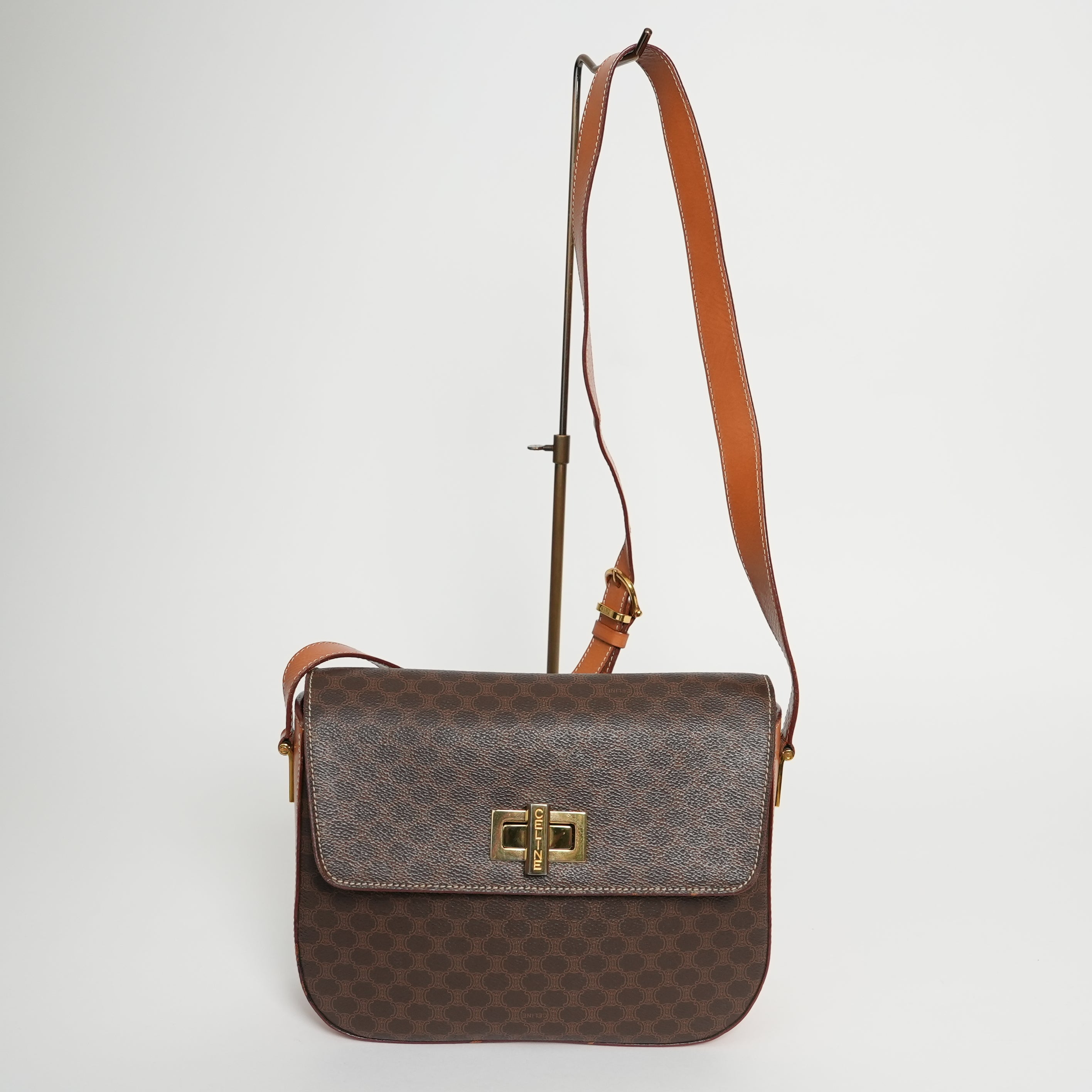 CELINE マカダム ショルダーバッグ